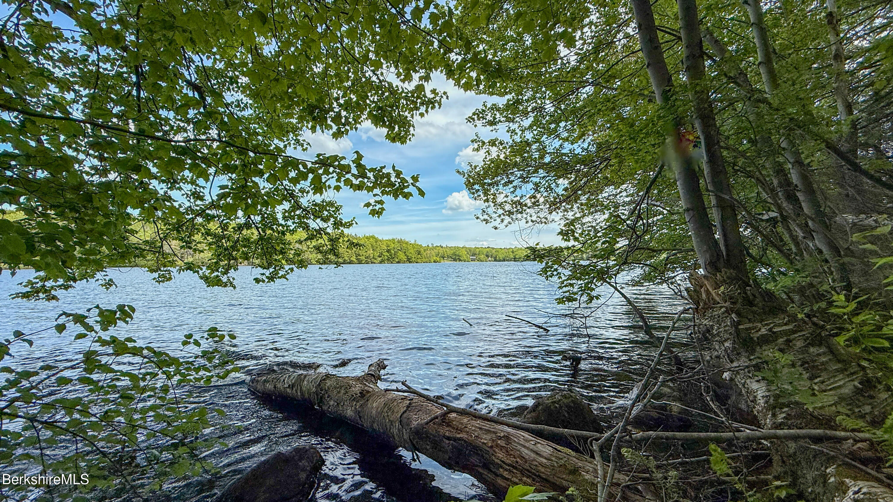 LOT112 Osceola Dr, Becket, Massachusetts image 1