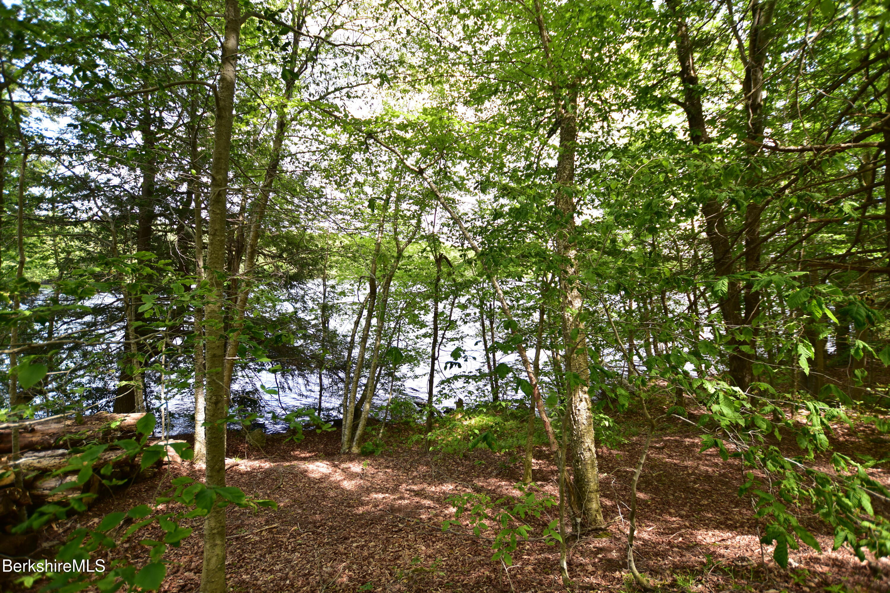 LOT112 Osceola Dr, Becket, Massachusetts image 3