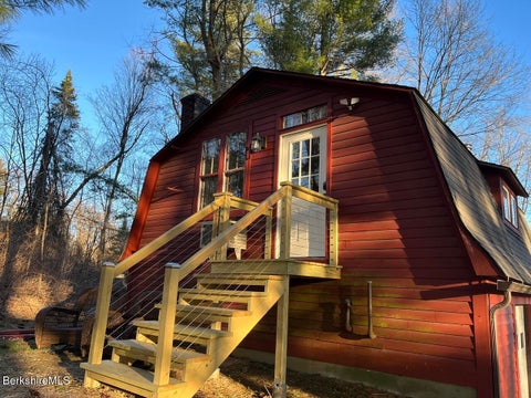 Apartment For Rent - 150 Water Farm Rd<br/> Berkshire County, Sheffield, MA 01257