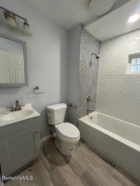 15 Murray Ave, North Adams, Massachusetts image 10