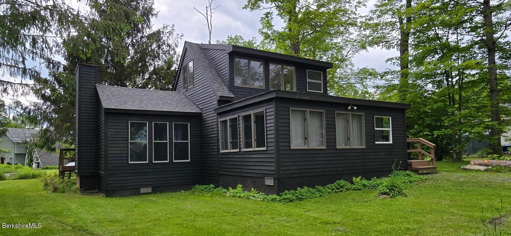 129 Shore Rd, Richmond, Massachusetts image 1