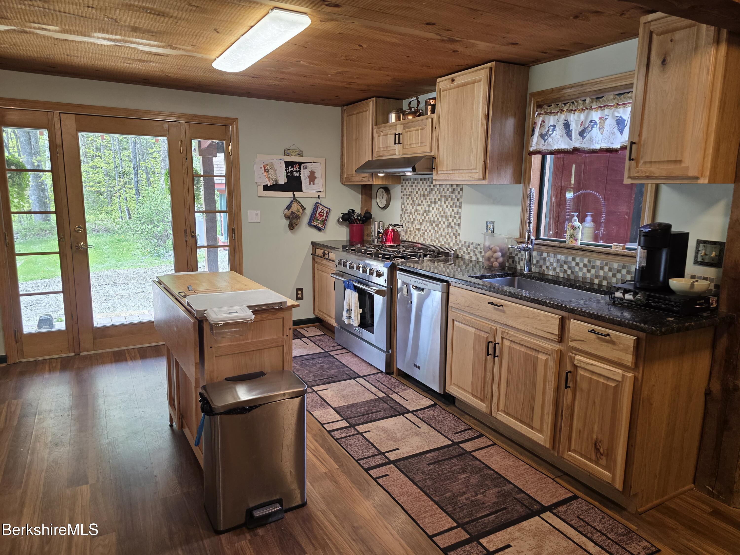 51 Bog Pond Rd, Savoy, Massachusetts image 13