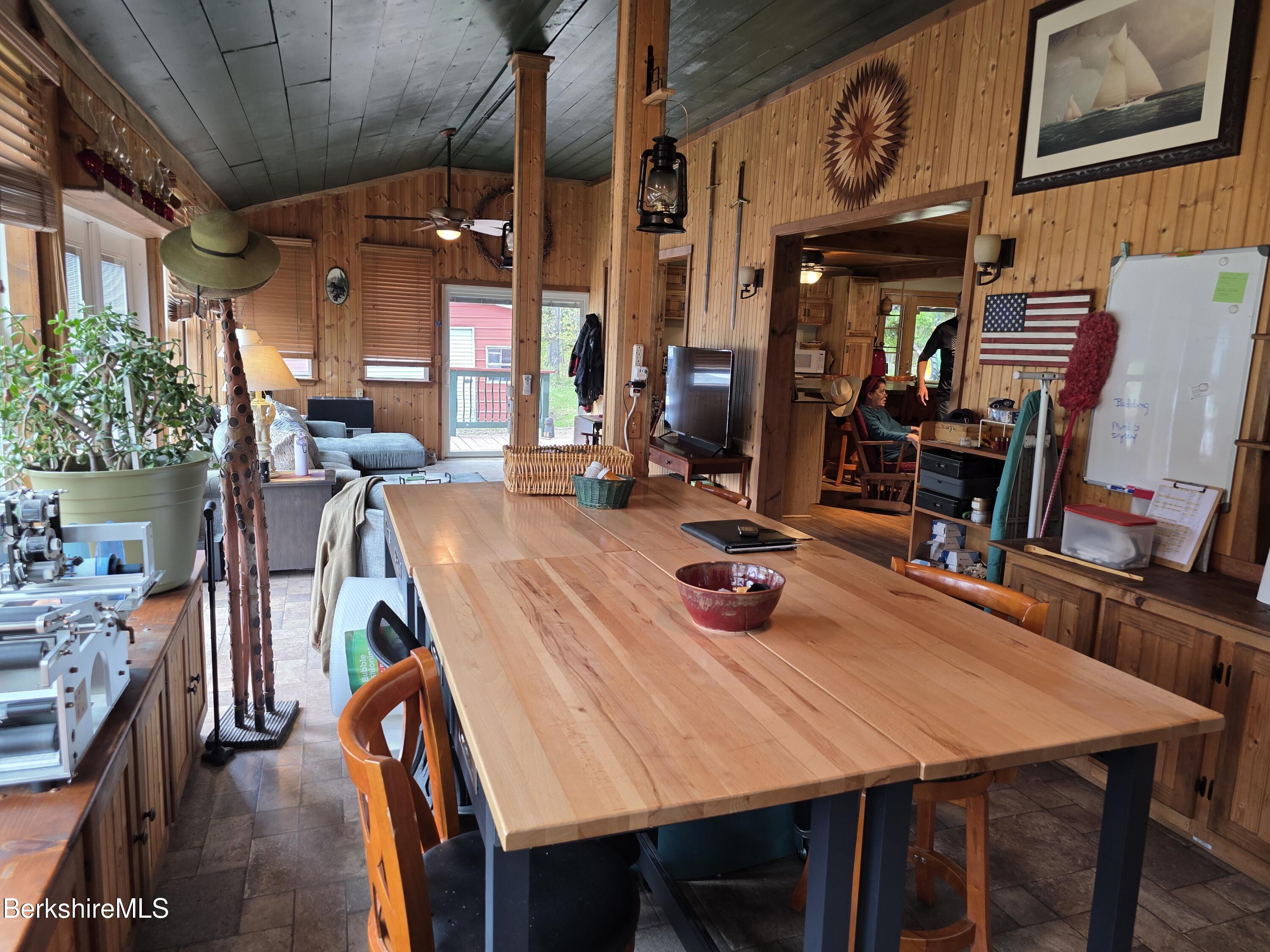 51 Bog Pond Rd, Savoy, Massachusetts image 10