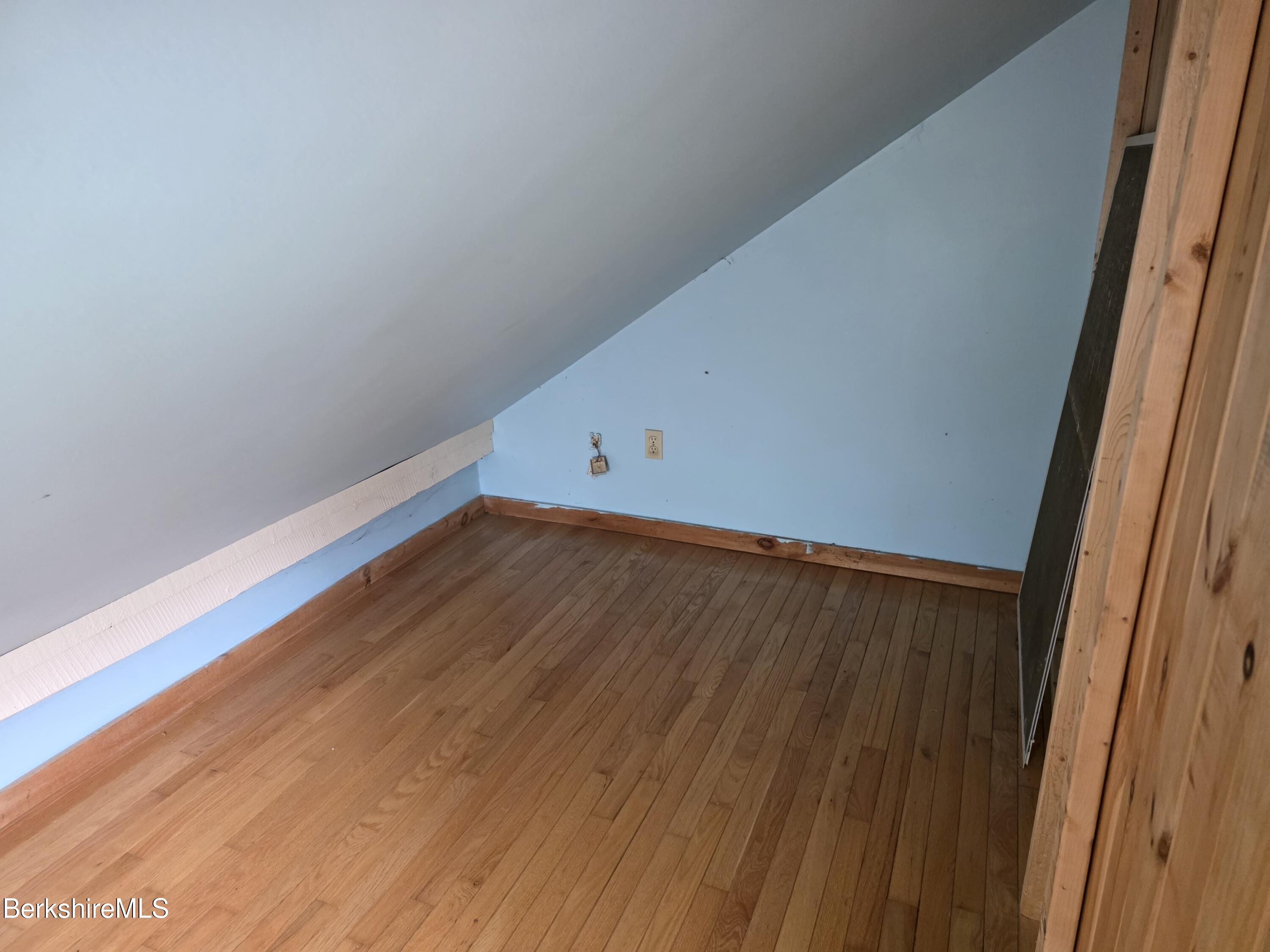 51 Bog Pond Rd, Savoy, Massachusetts image 30