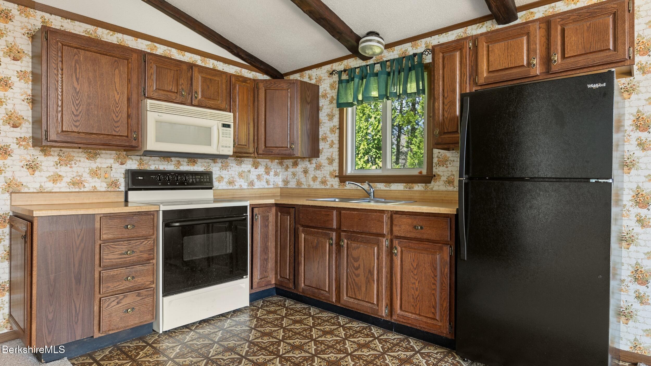 287 W Long Bow Lane West --, Becket, Massachusetts image 13
