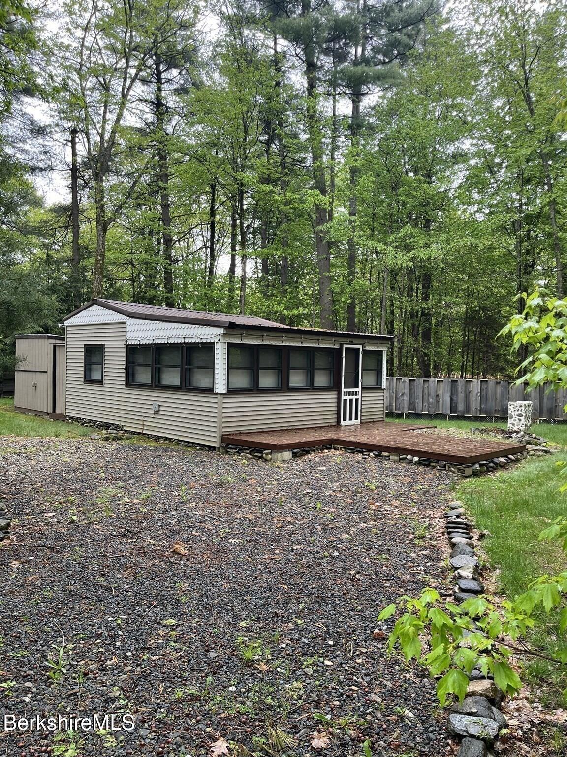 2 Moduc Dr, Heath, Massachusetts image 13