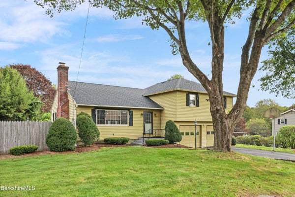 24 RAYMOND DR, DALTON, MA 01226 - Image 4e5691d5edce4617f5dc35fe64adb4e6/2323655494