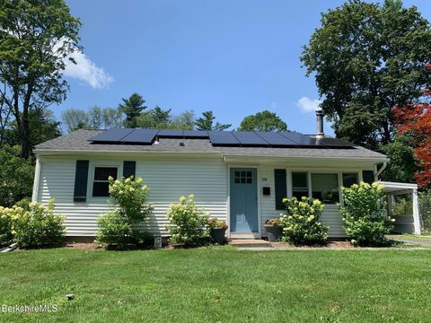 Homes For Sale - 119 Hollenbeck Ave<br/> Great Barrington, MA 01230