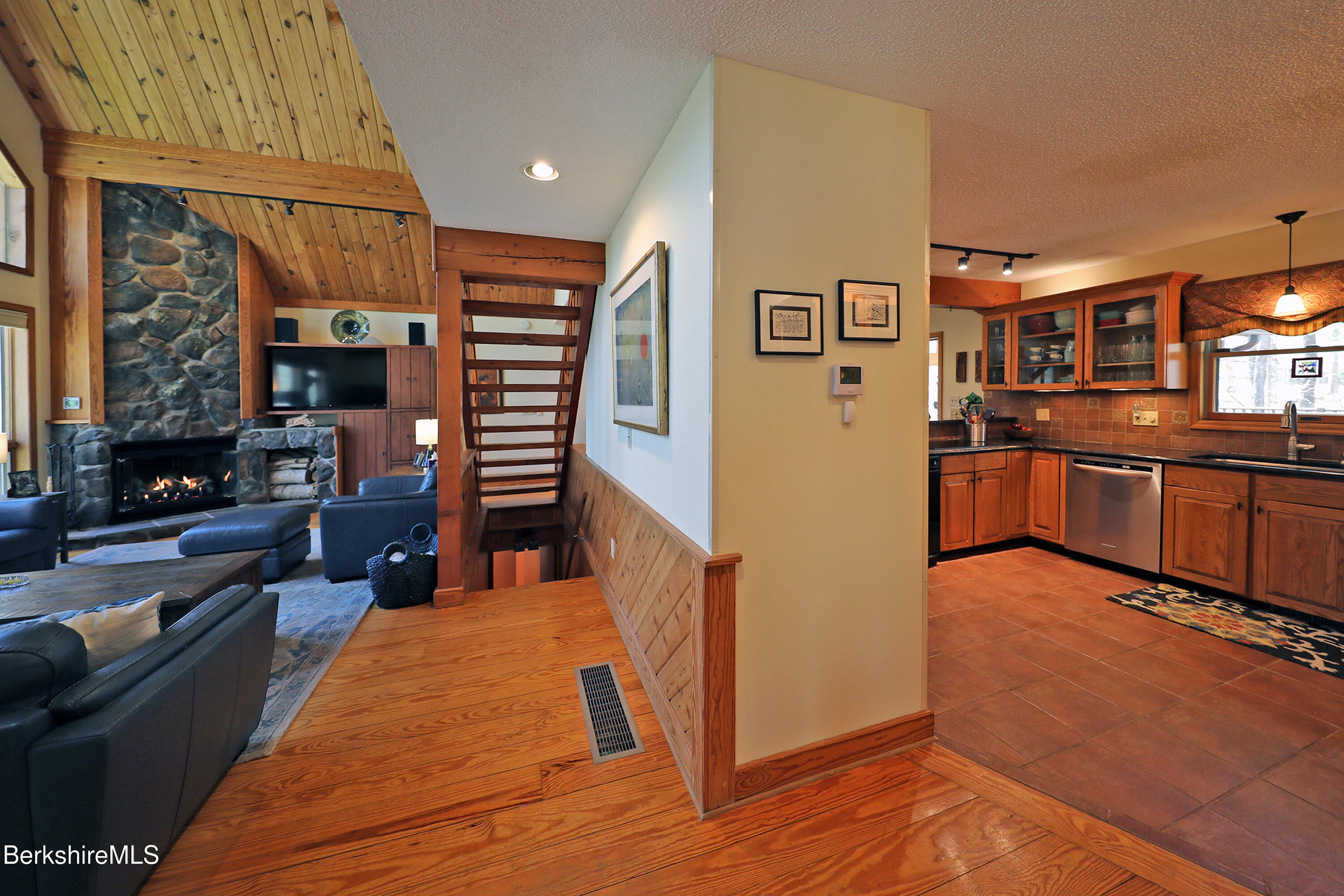 55 Mallard Dr, Becket, Massachusetts image 12