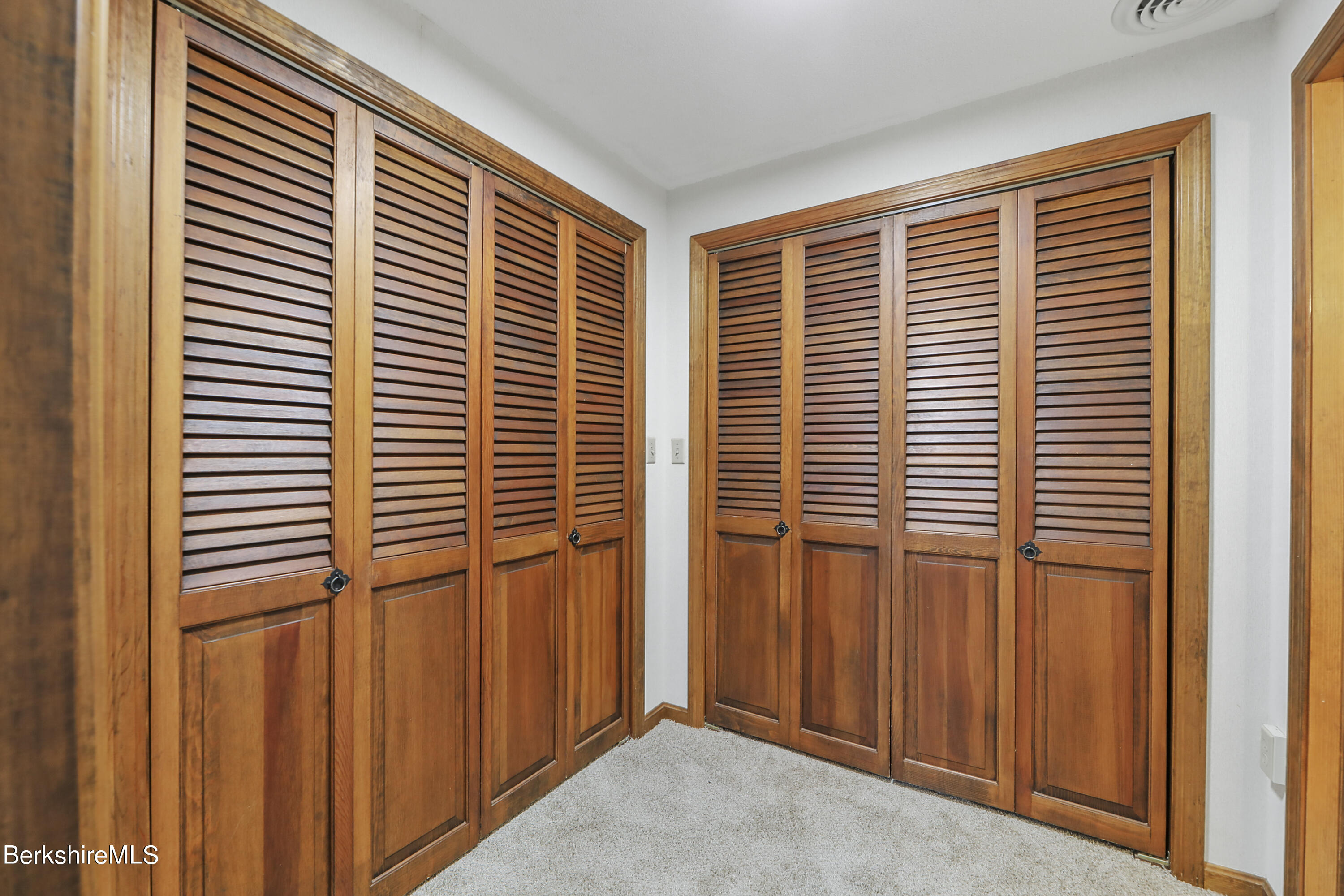 56 Grist Mill Rd, Richmond, Massachusetts image 36