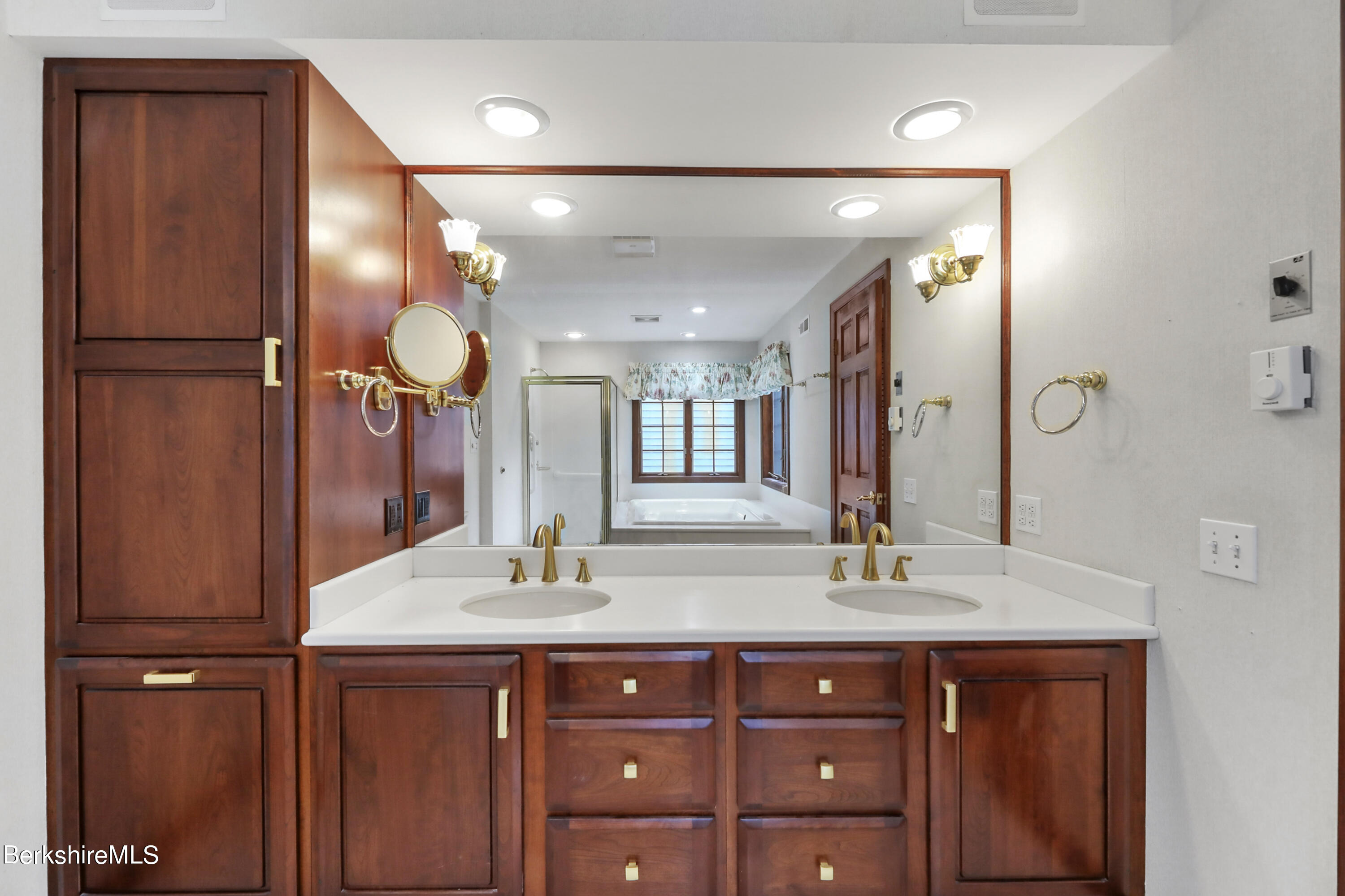56 Grist Mill Rd, Richmond, Massachusetts image 38