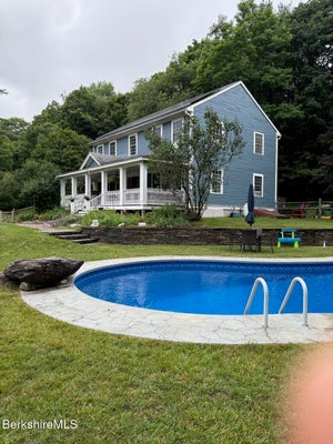 369 HOUSATONIC ST, LENOX, MA 01240 - Image 52d38dfd12413b8a5419910db7e31918/3378850126