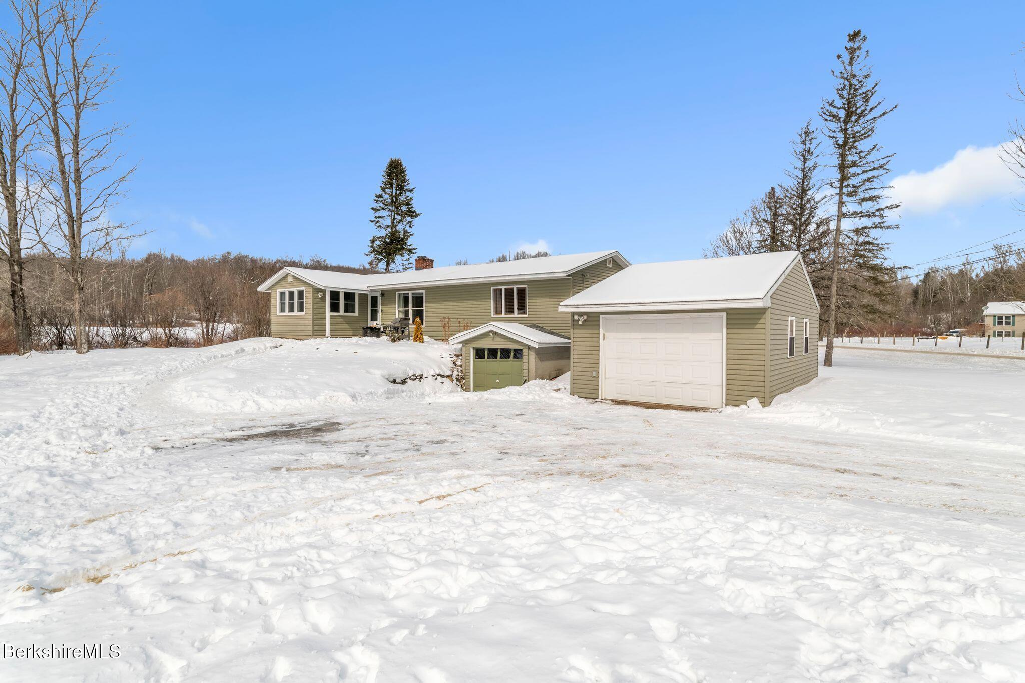 61 Old Orebed Rd, Lanesborough, Massachusetts image 4