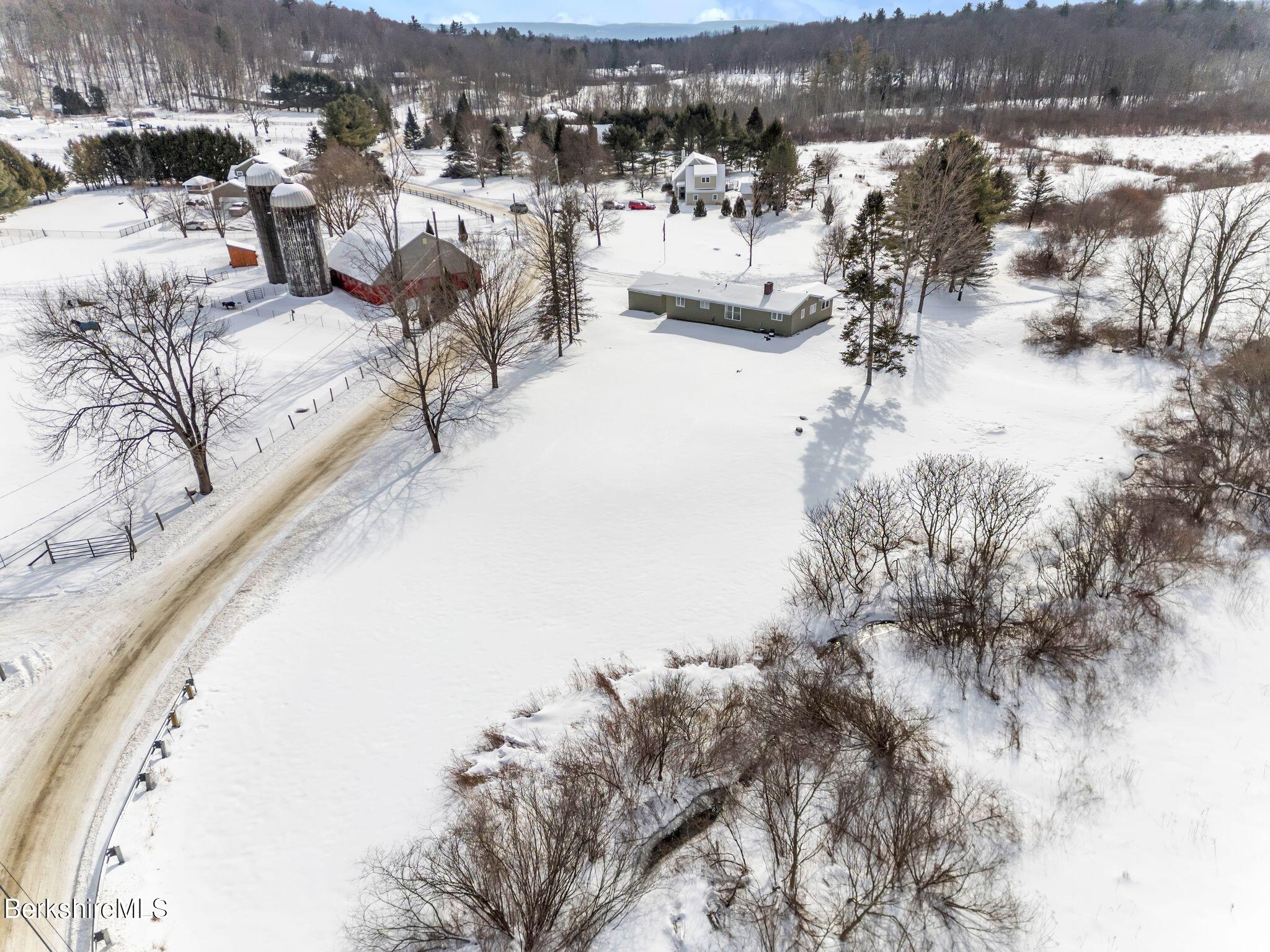 61 Old Orebed Rd, Lanesborough, Massachusetts image 27