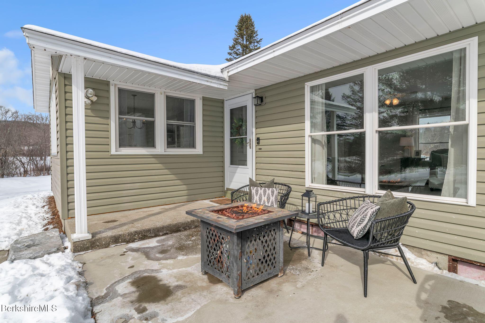 61 Old Orebed Rd, Lanesborough, Massachusetts image 3