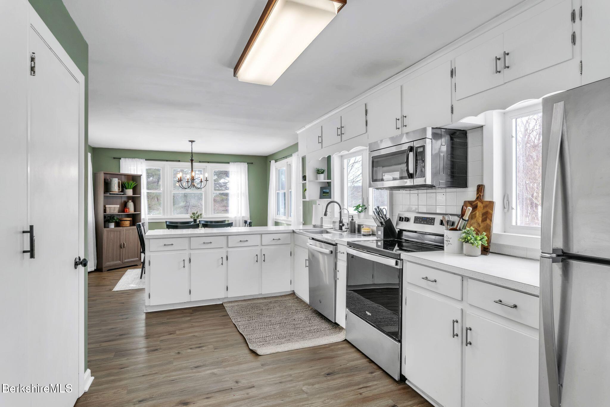 61 Old Orebed Rd, Lanesborough, Massachusetts image 11