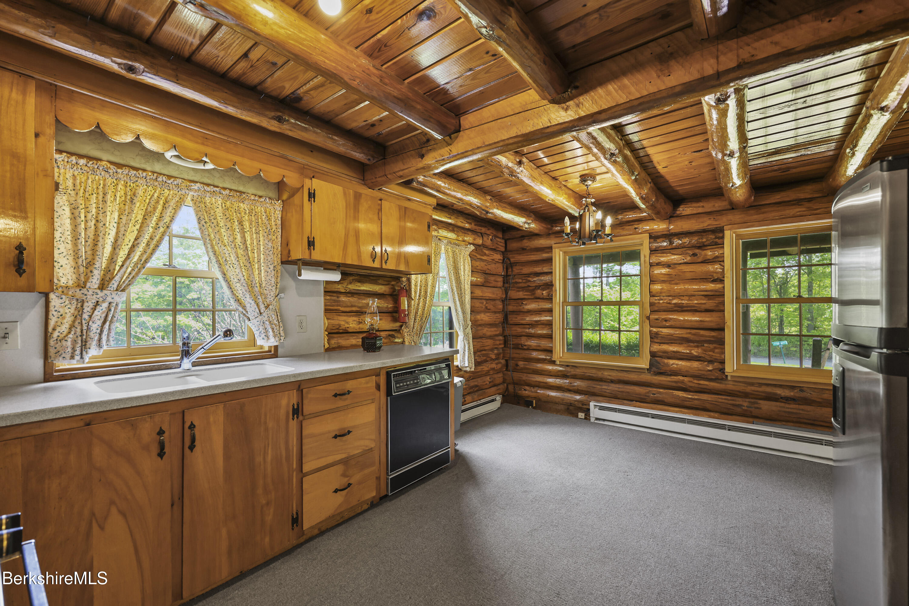 40 Silver St, Lanesborough, Massachusetts image 18