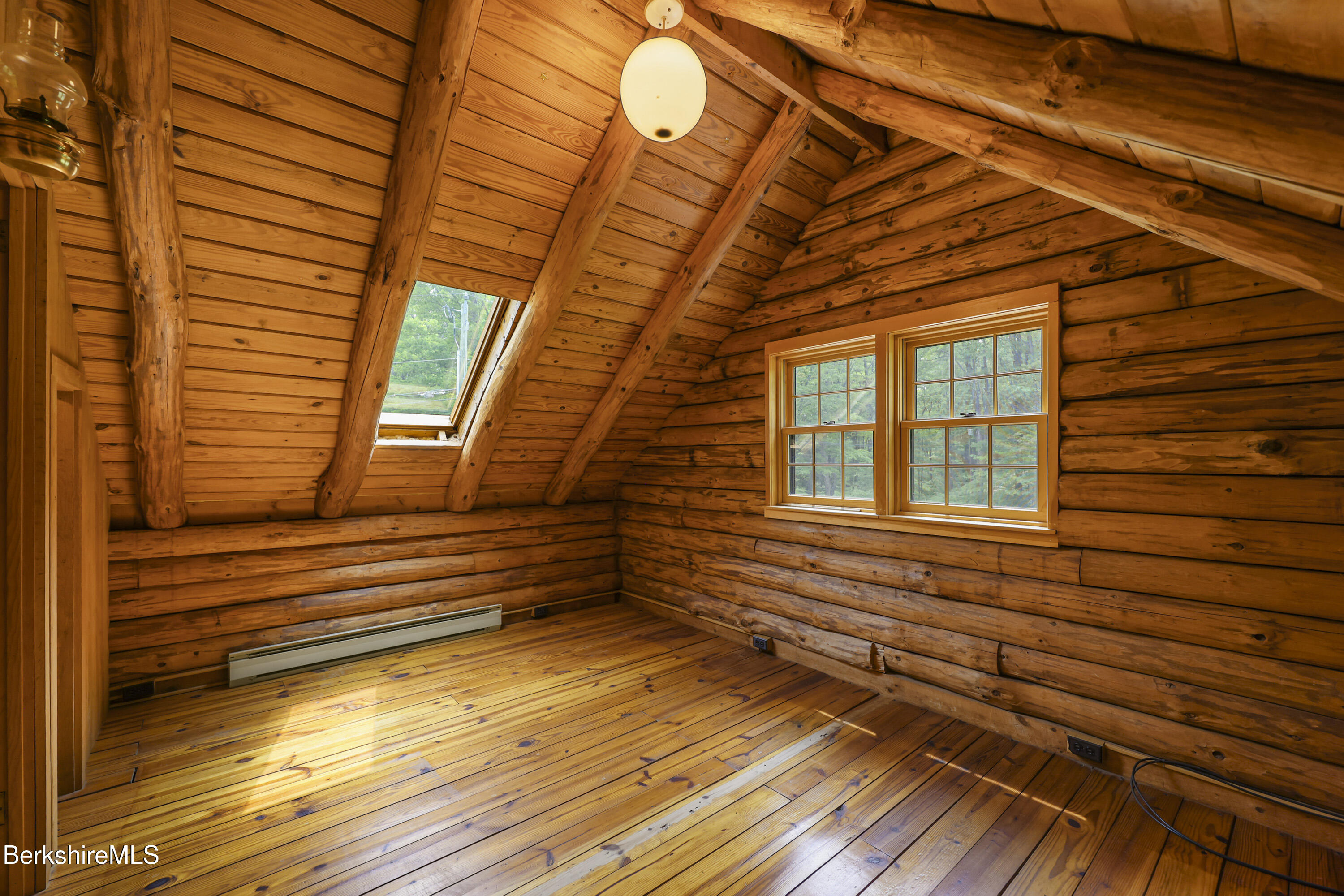 40 Silver St, Lanesborough, Massachusetts image 28