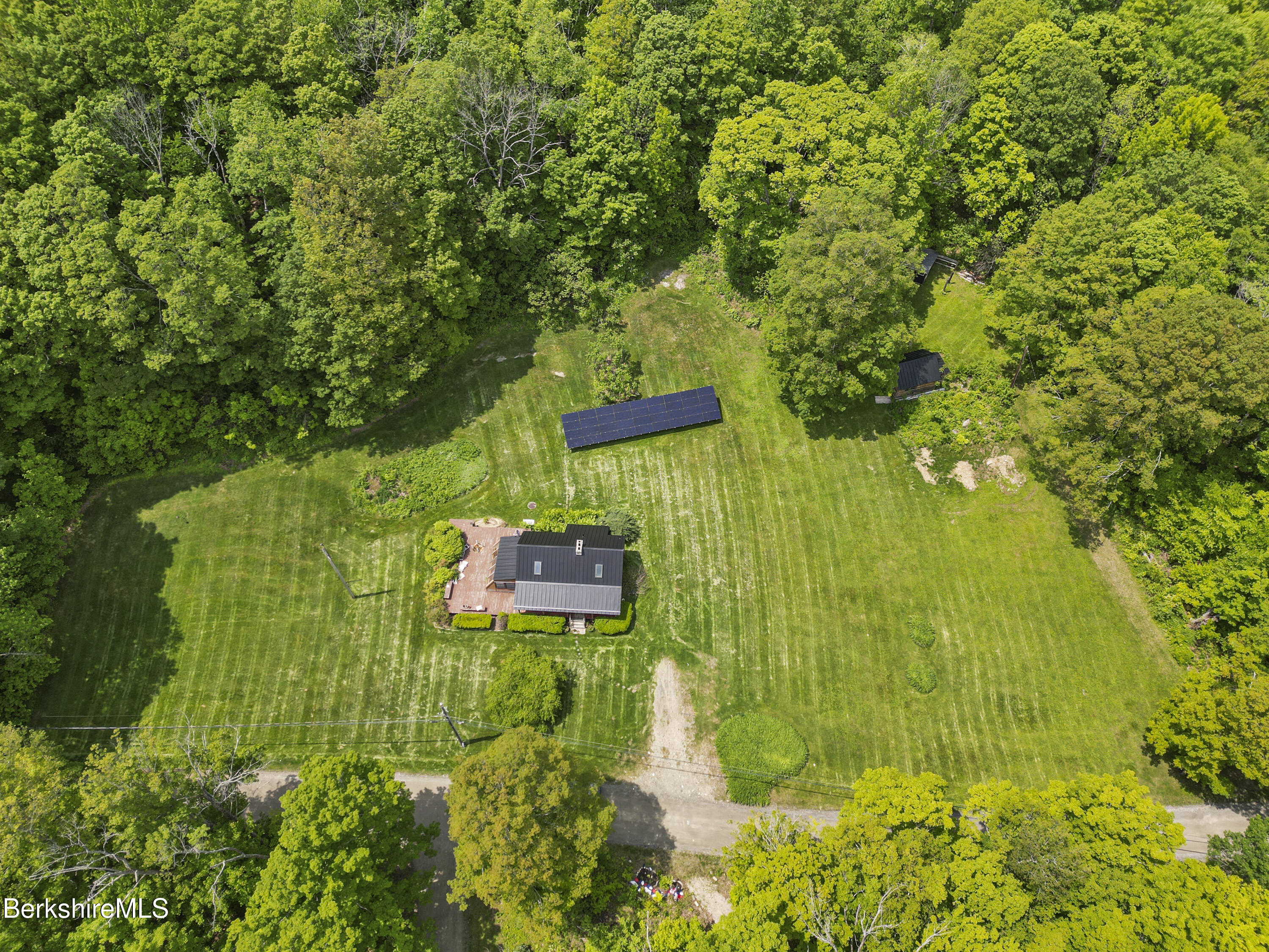 40 Silver St, Lanesborough, Massachusetts image 43