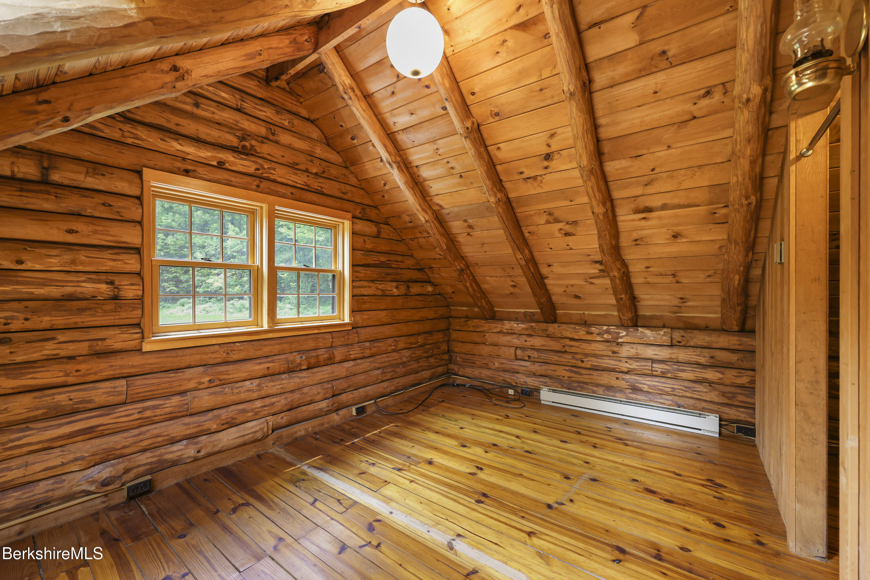 40 Silver St, Lanesborough, Massachusetts image 27