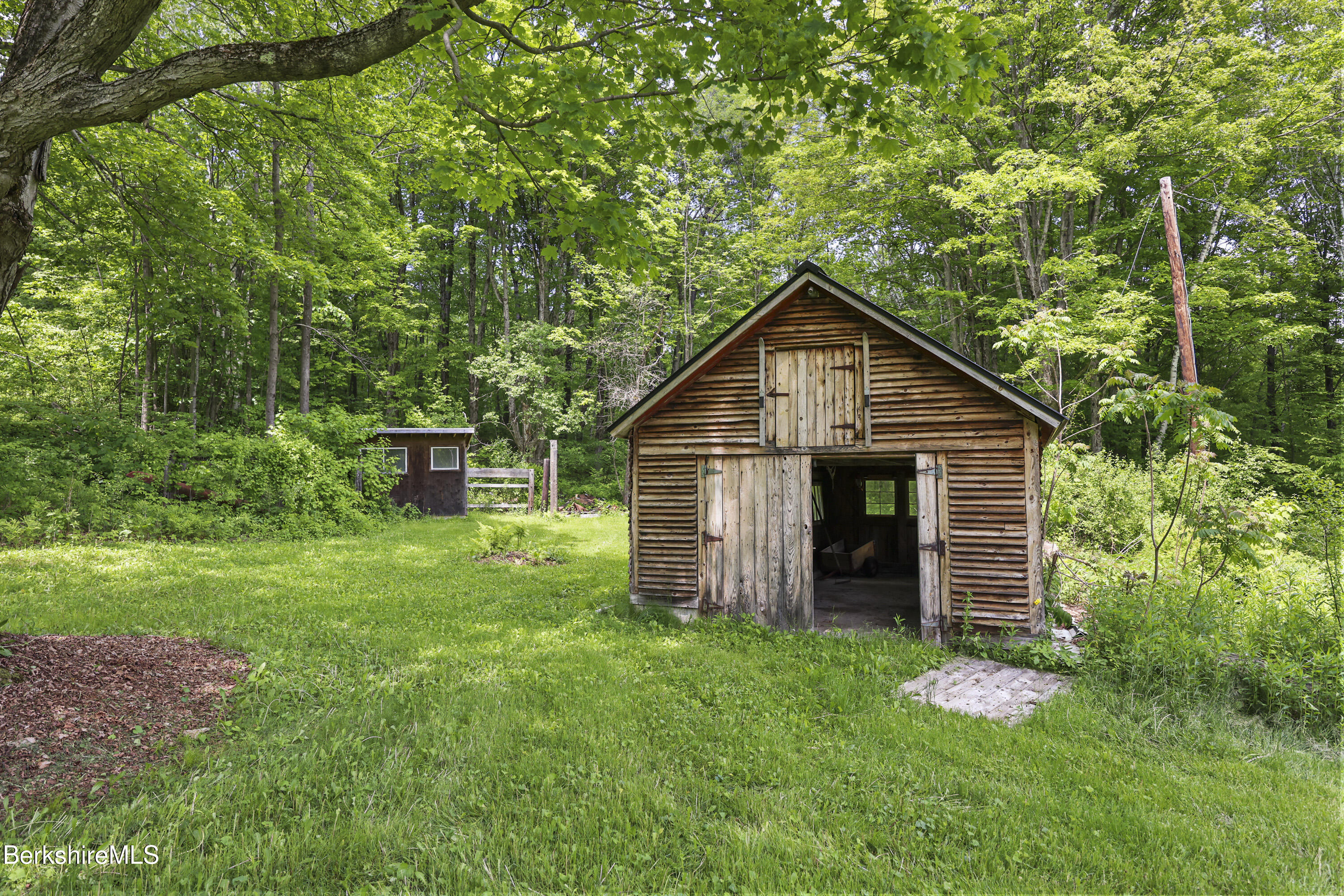 40 Silver St, Lanesborough, Massachusetts image 31
