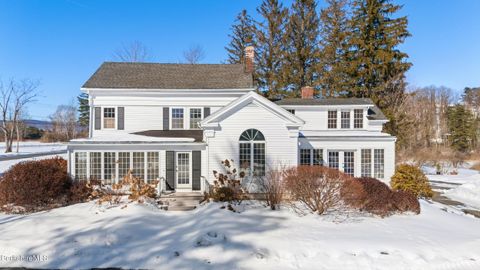 Homes For Sale - 851 Lenox Rd<br/> Richmond, MA 01254