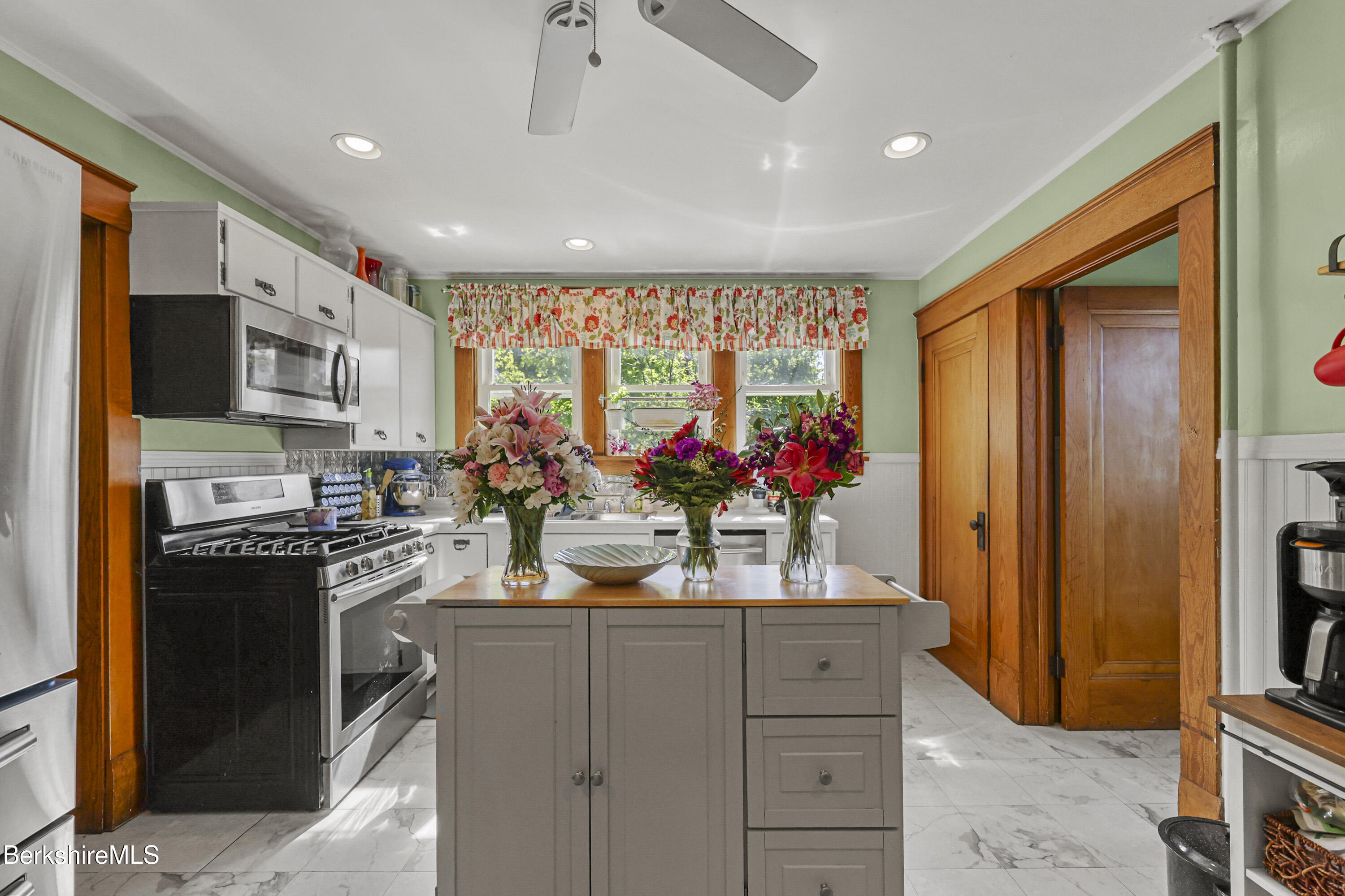 47 East St, Adams, Massachusetts image 8