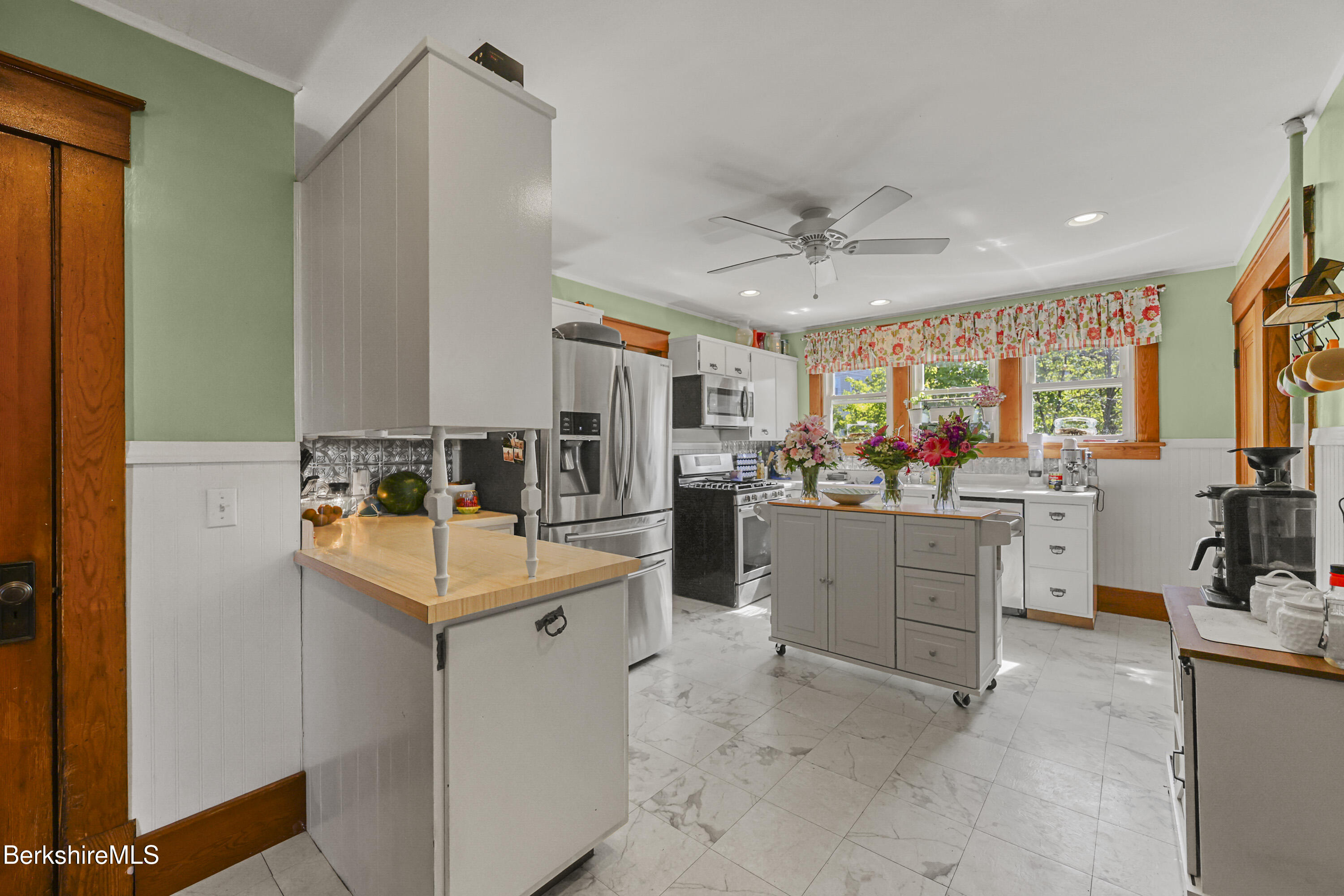 47 East St, Adams, Massachusetts image 4