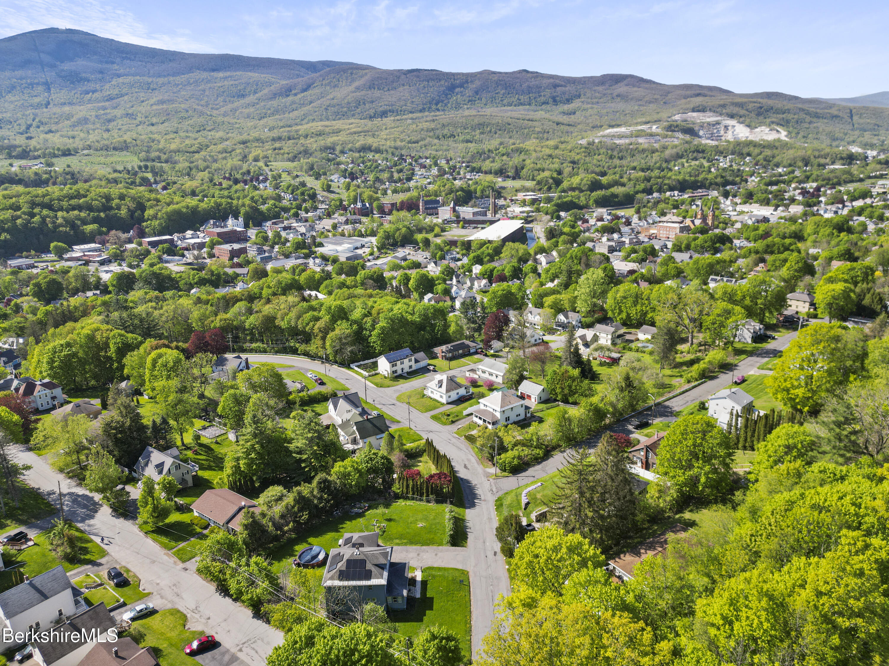 47 East St, Adams, Massachusetts image 49