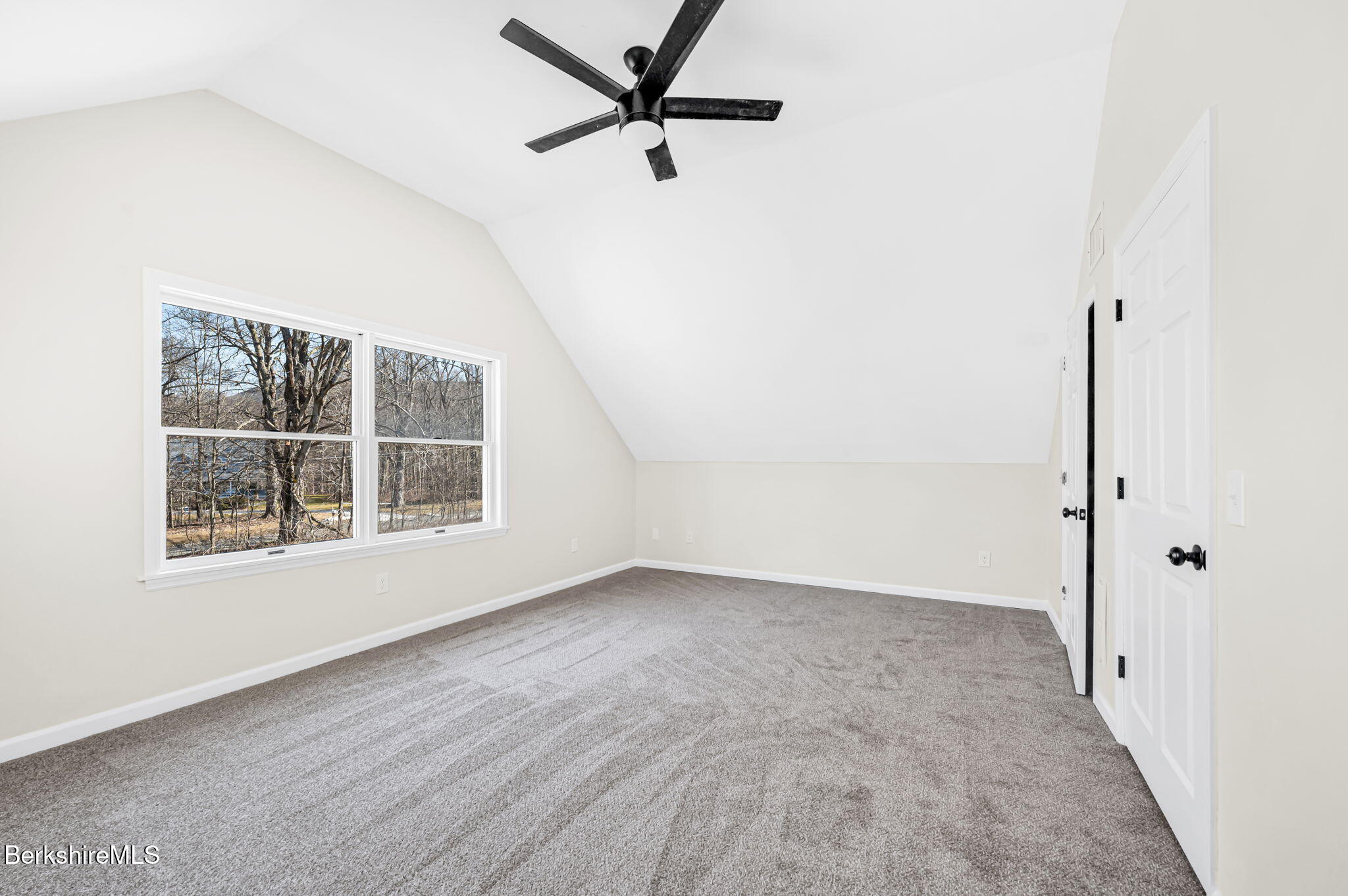 11 East Rd, Richmond, Massachusetts image 47