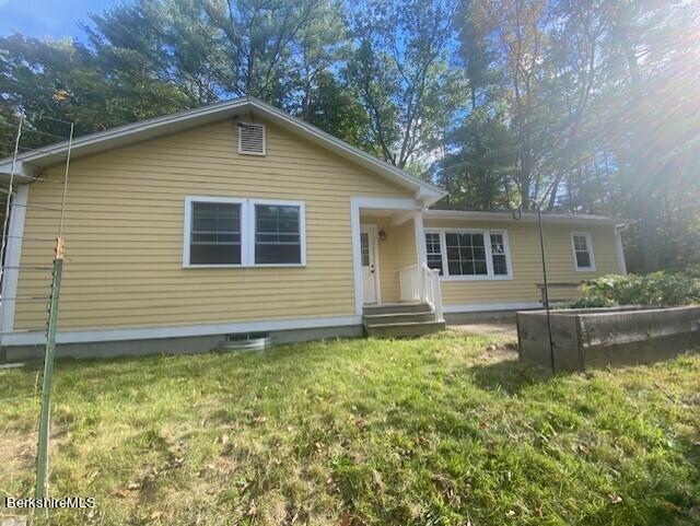 220 Henderson Rd, Williamstown, Massachusetts image 1