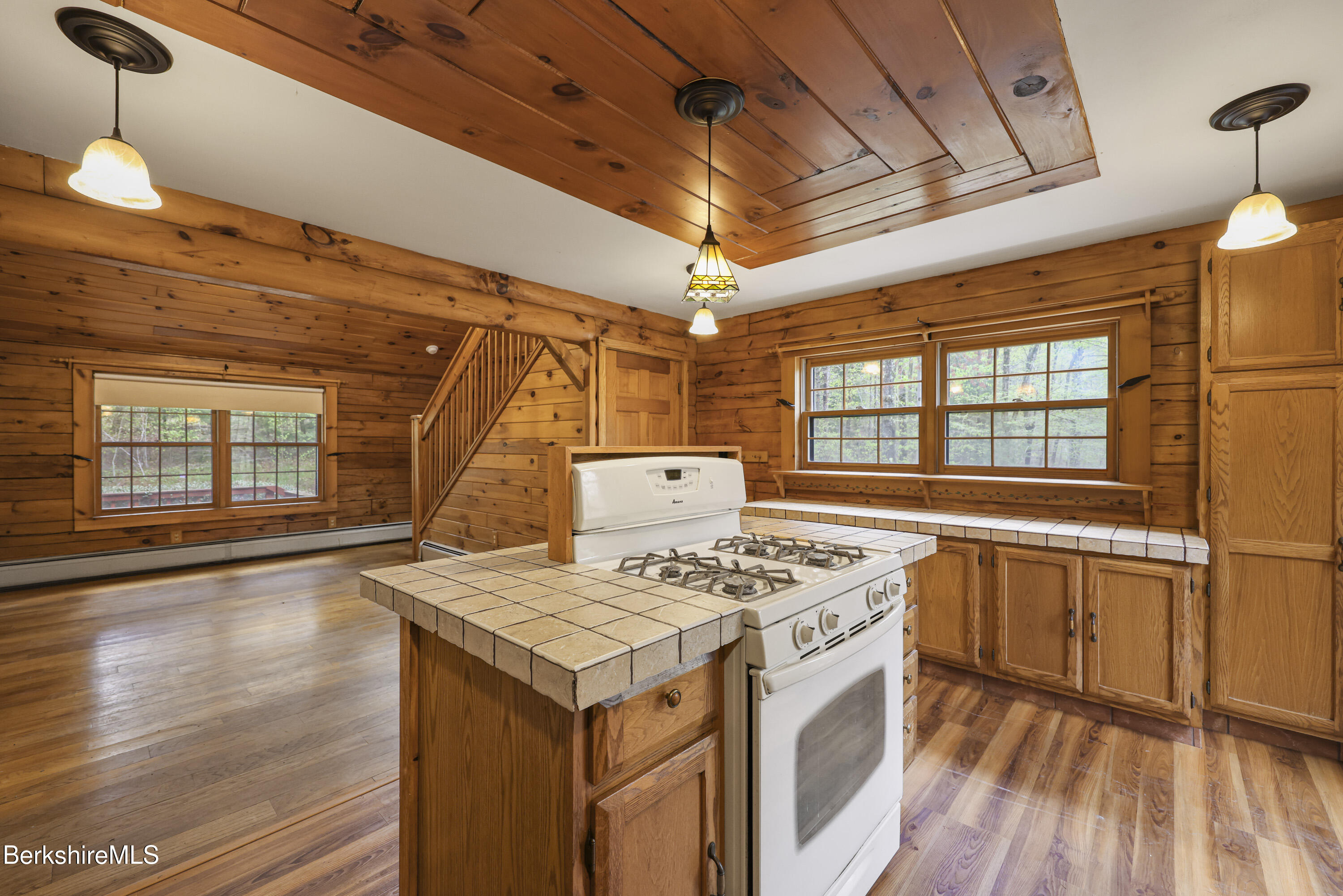 189 Cross Place Rd, Washington, Massachusetts image 13