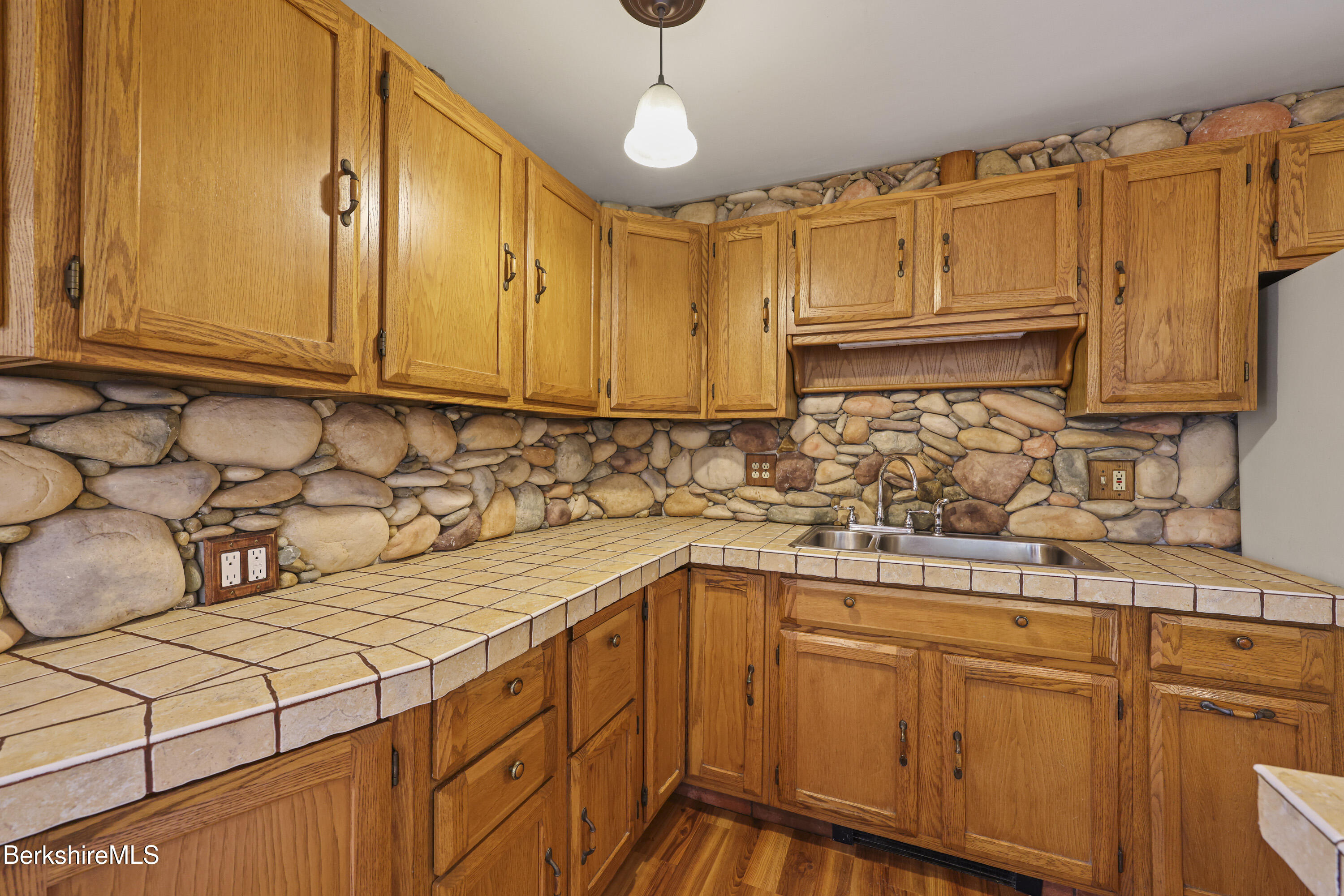189 Cross Place Rd, Washington, Massachusetts image 14