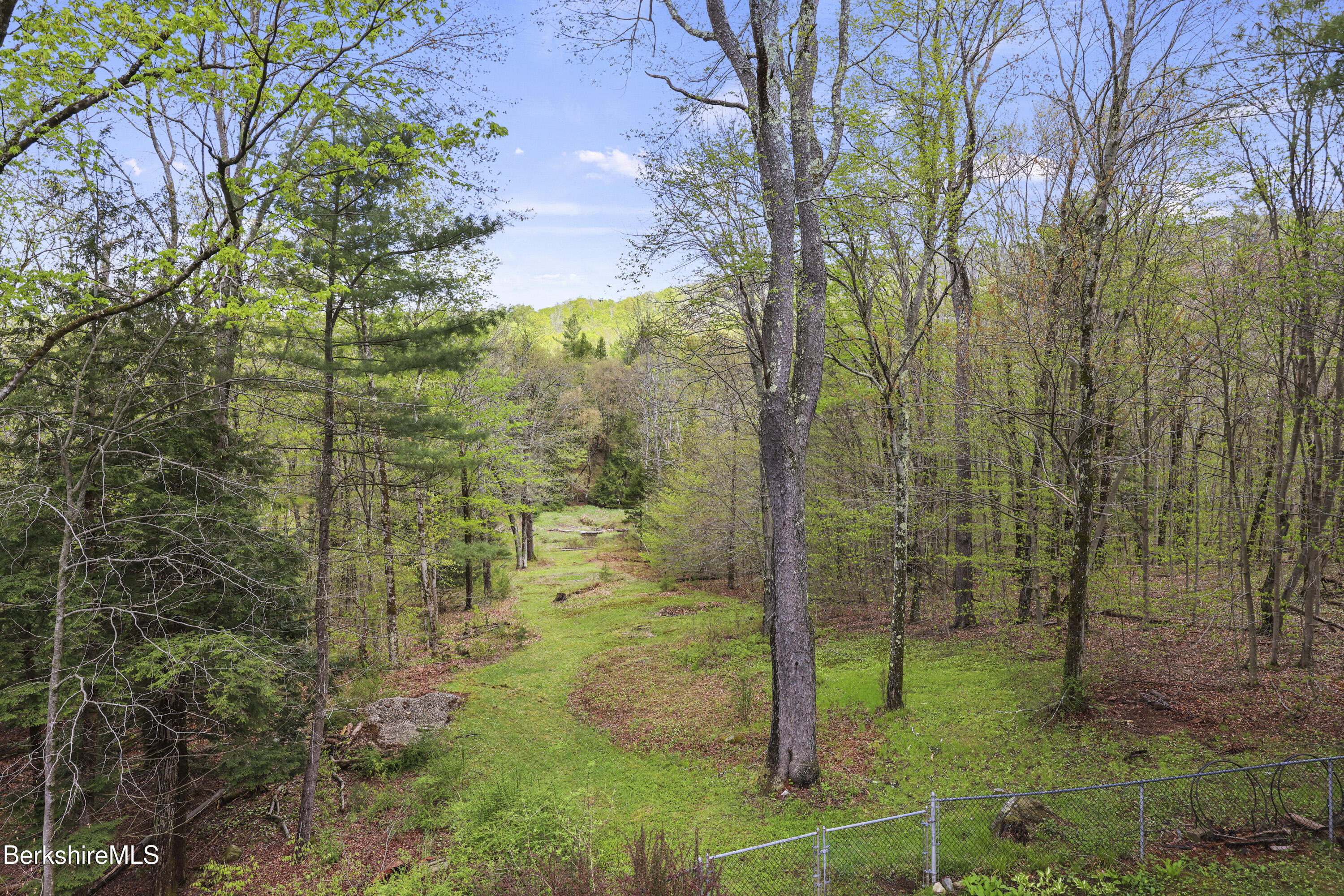 189 Cross Place Rd, Washington, Massachusetts image 4