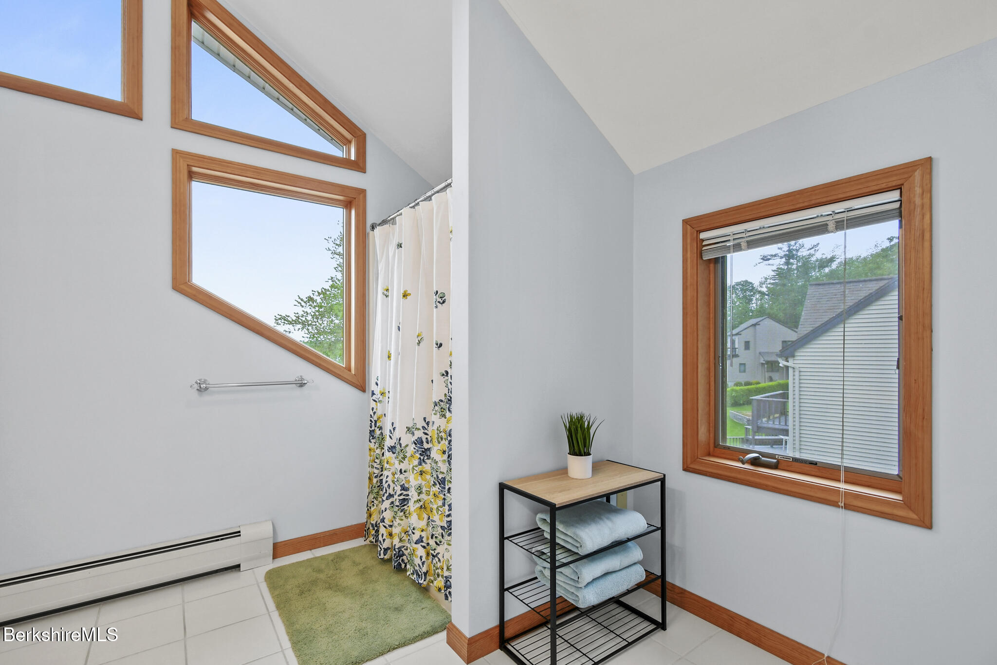 10 Katherine St, Lanesborough, Massachusetts image 25