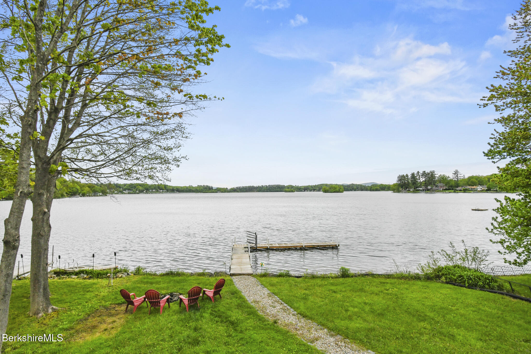 10 Katherine St, Lanesborough, Massachusetts image 10