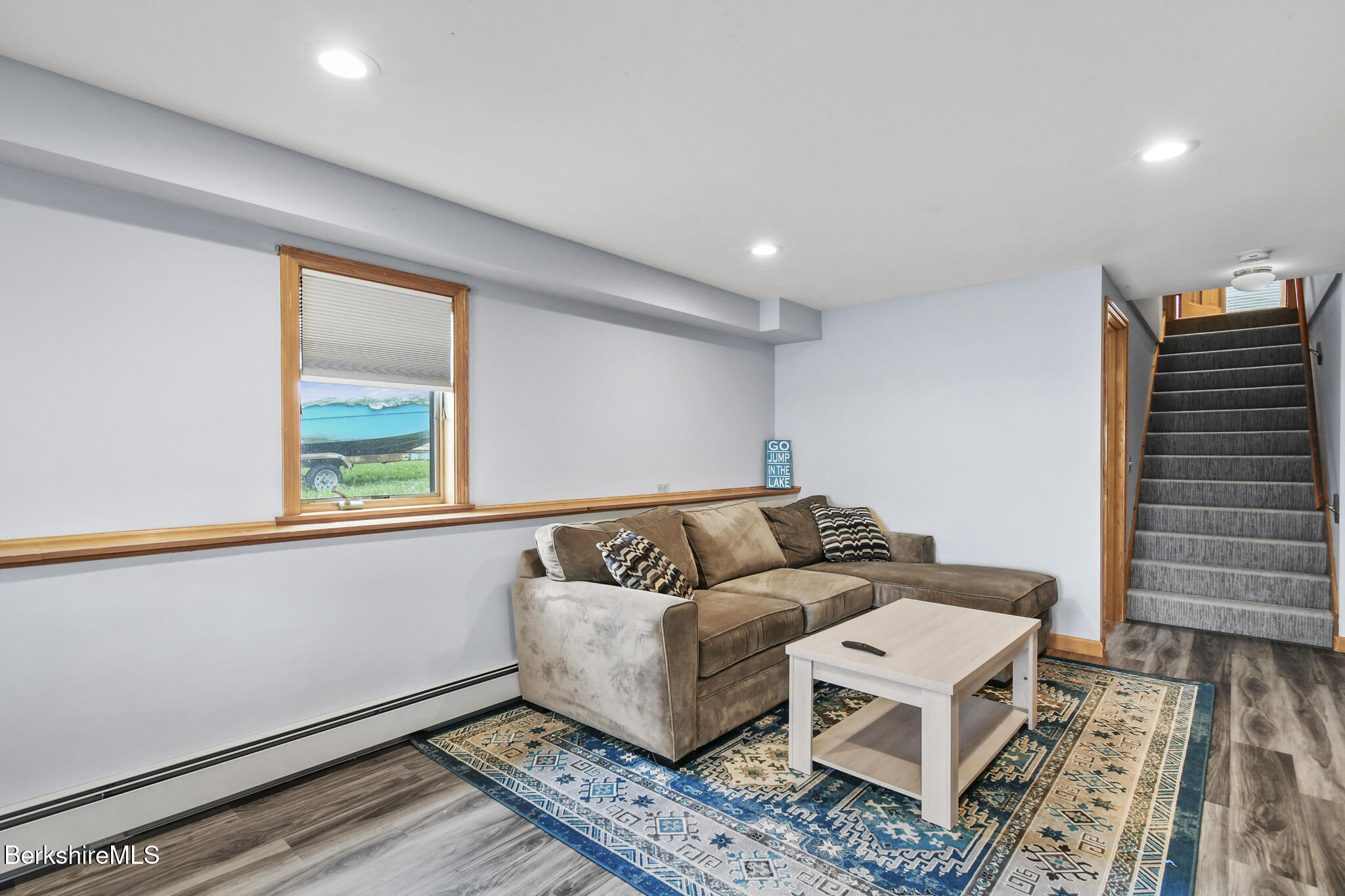 10 Katherine St, Lanesborough, Massachusetts image 36