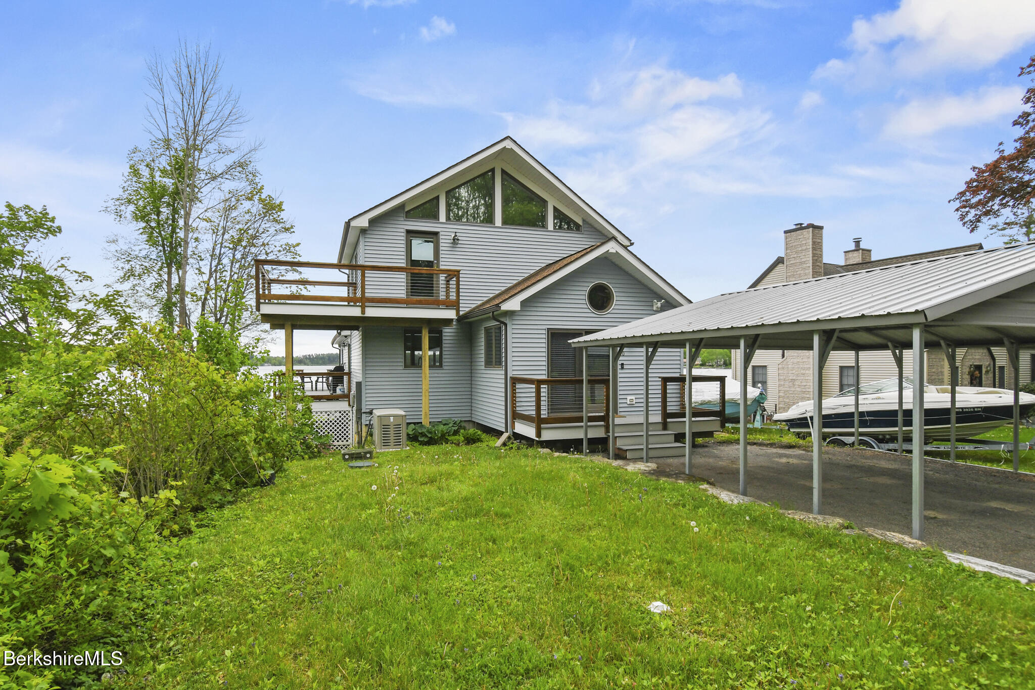 10 Katherine St, Lanesborough, Massachusetts image 8