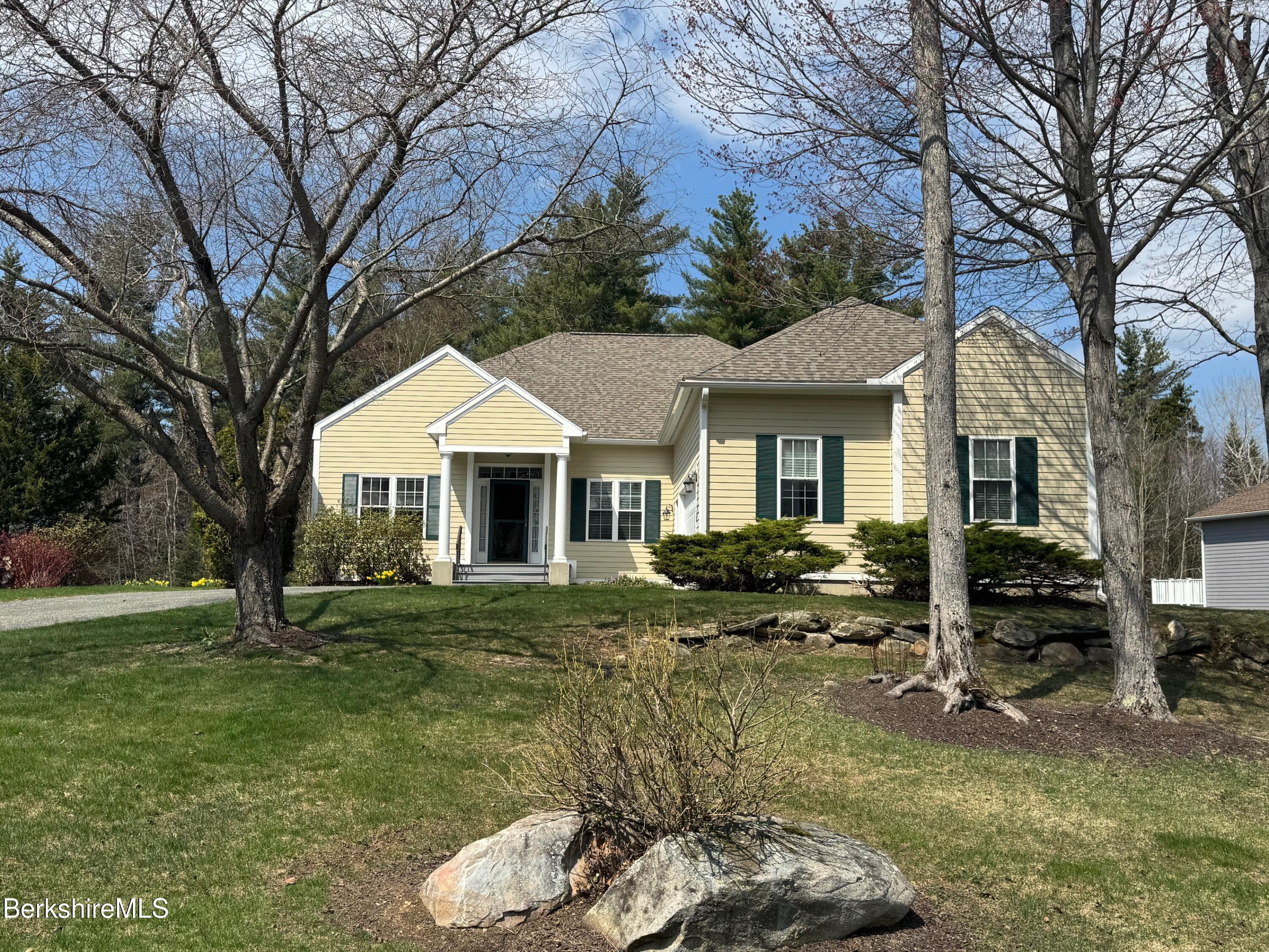 165 Pine Cone Ln, Hinsdale, Massachusetts image 8