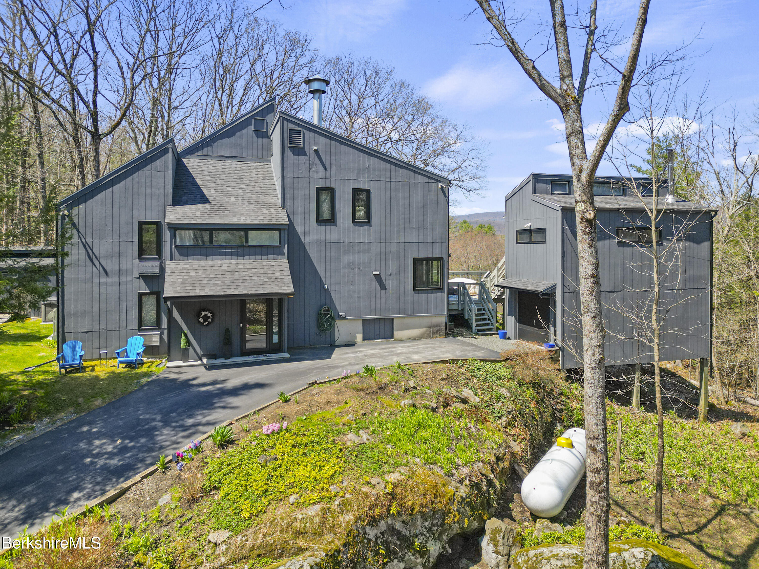 18 Glendale Rd, West Stockbridge, Massachusetts image 1