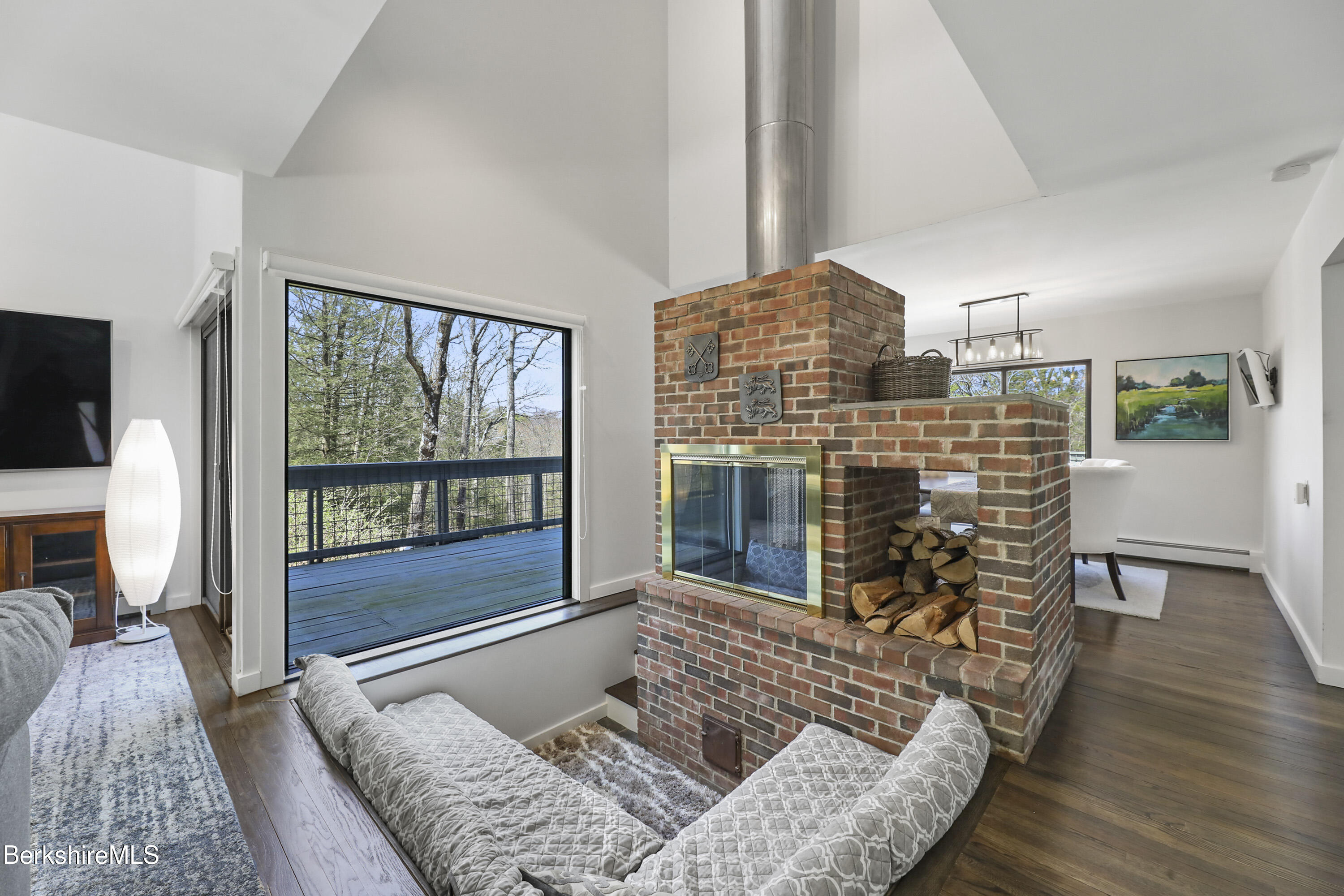 18 Glendale Rd, West Stockbridge, Massachusetts image 9
