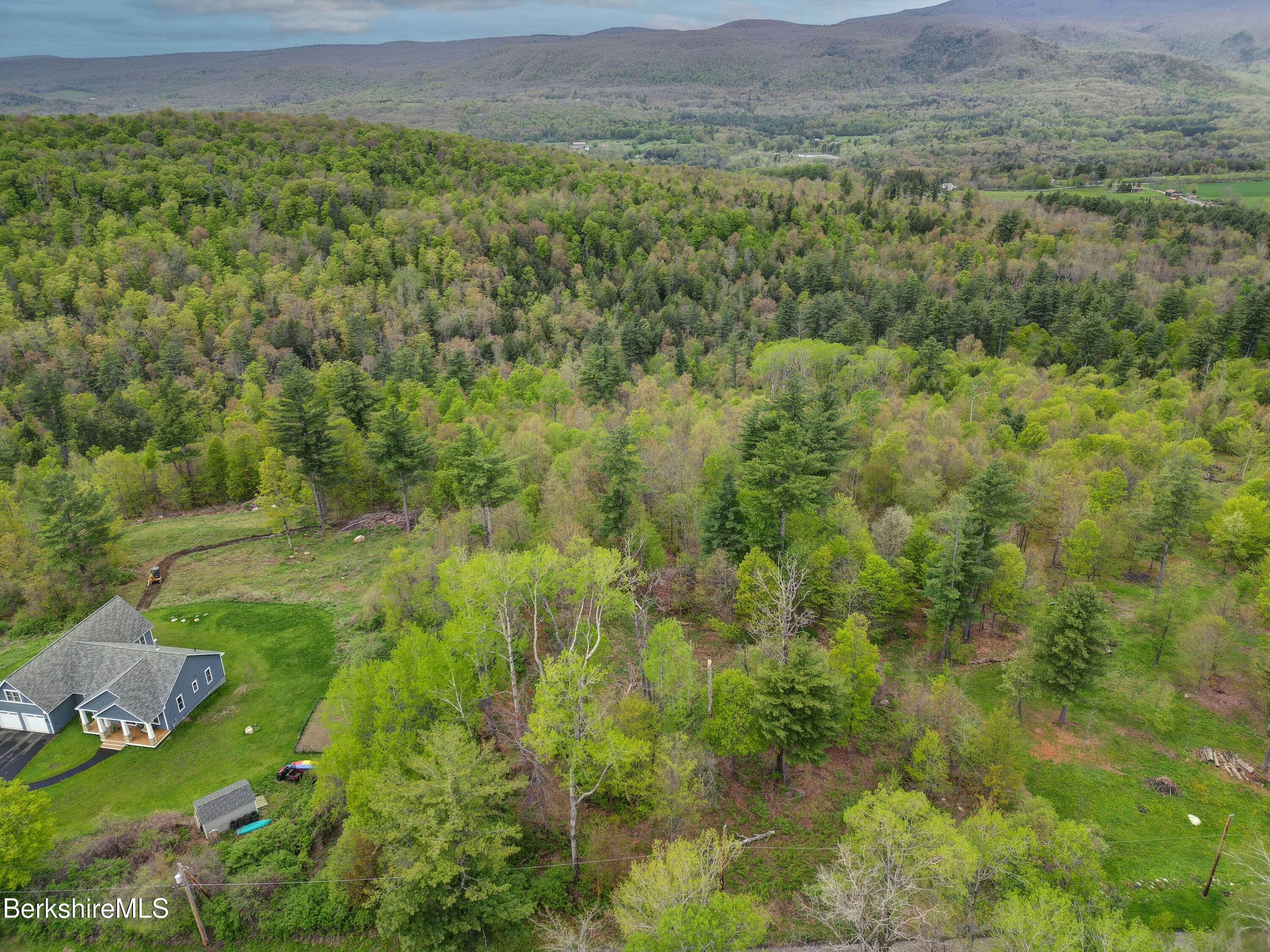 #16 Jenks Rd, Cheshire, Massachusetts image 7