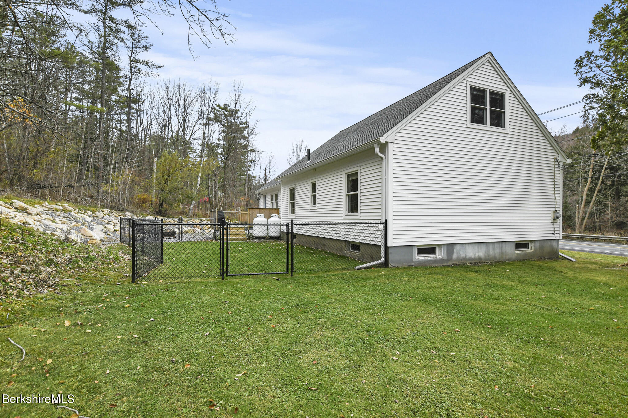 450 Hinsdale Rd, Dalton, Massachusetts image 33