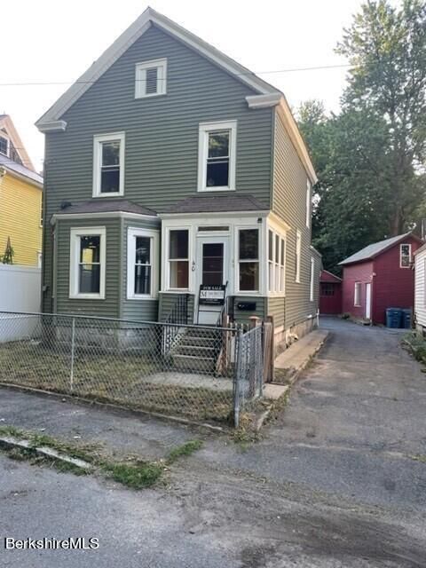 40 Chase Ave, North Adams, MA 01247 - MLS#: 242331