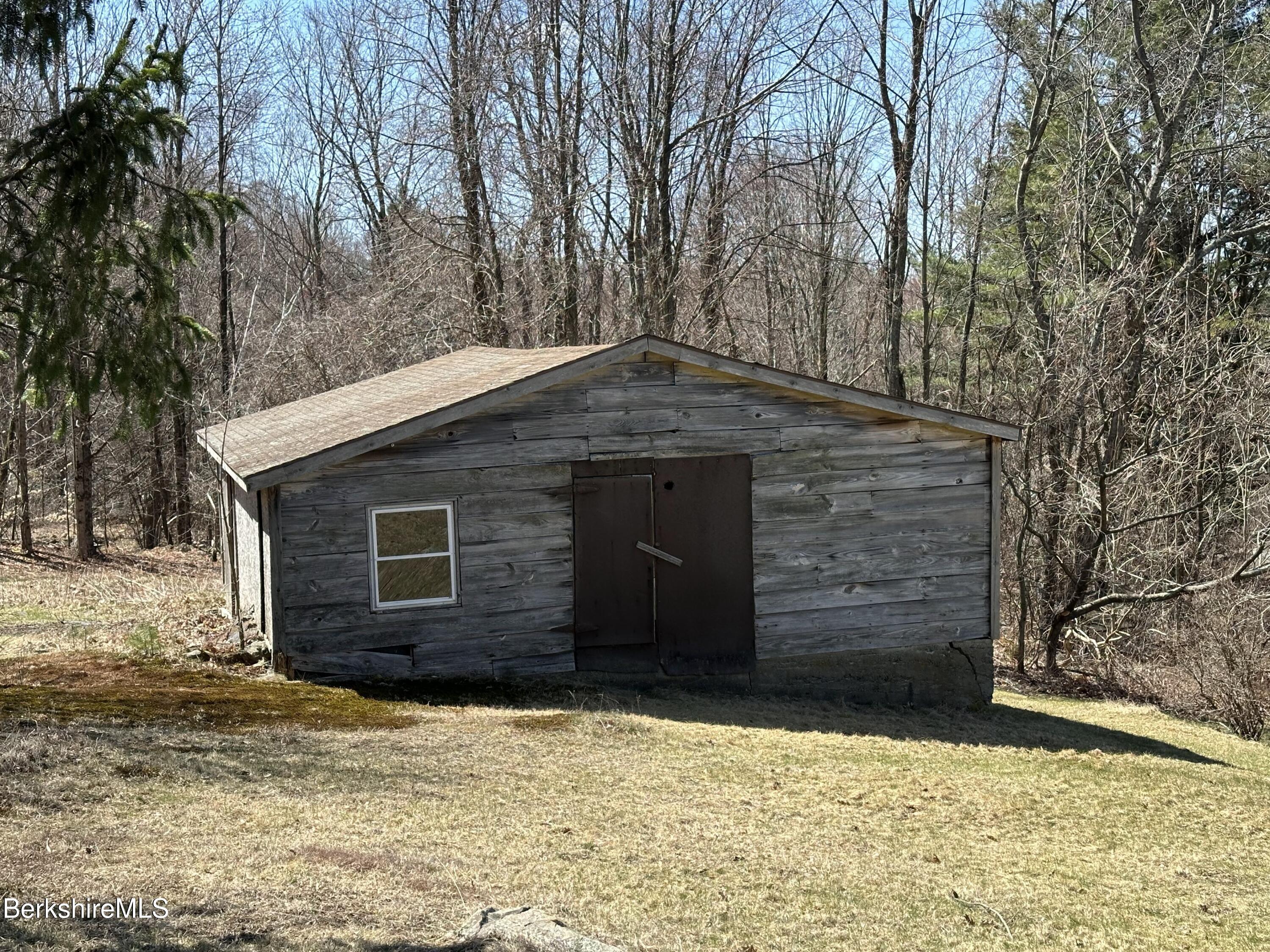 230 S Rd, Stephentown, New York image 25