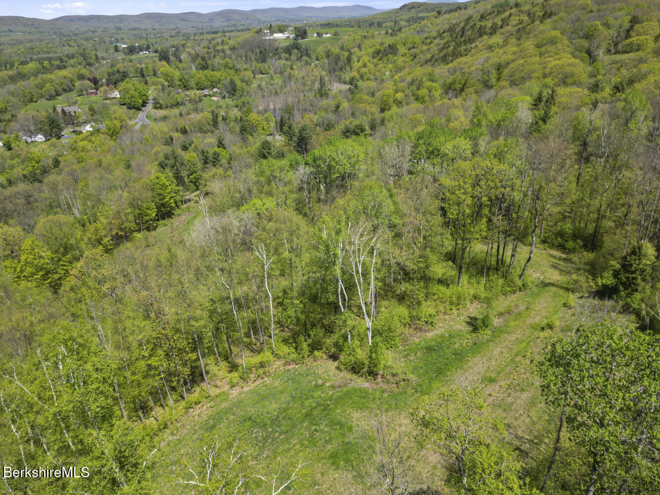 Lenox Rd, Richmond, Massachusetts image 11
