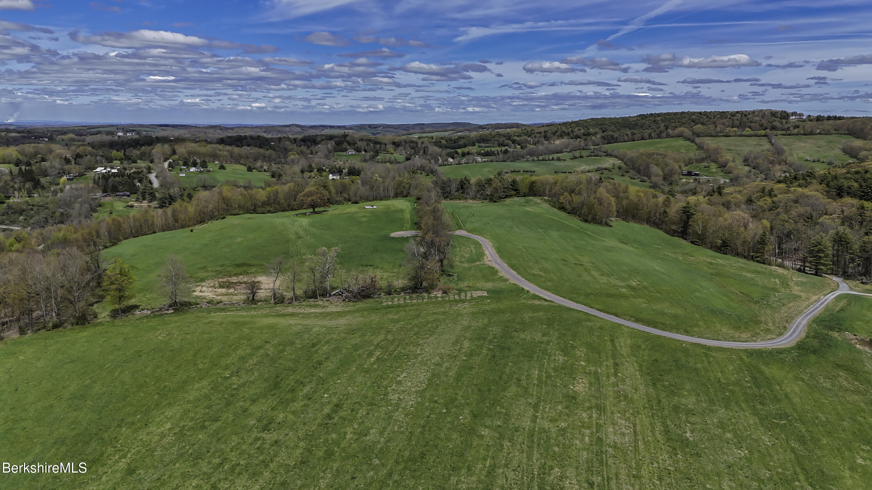 Iron Hill Rd, Austerlitz, New York image 5