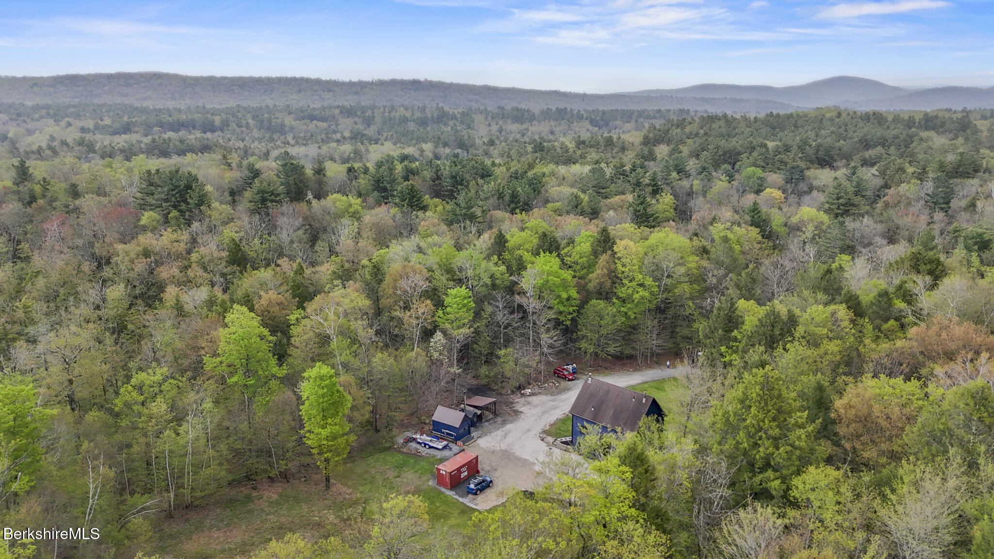 179 Hopkins Ln, Becket, Massachusetts image 6