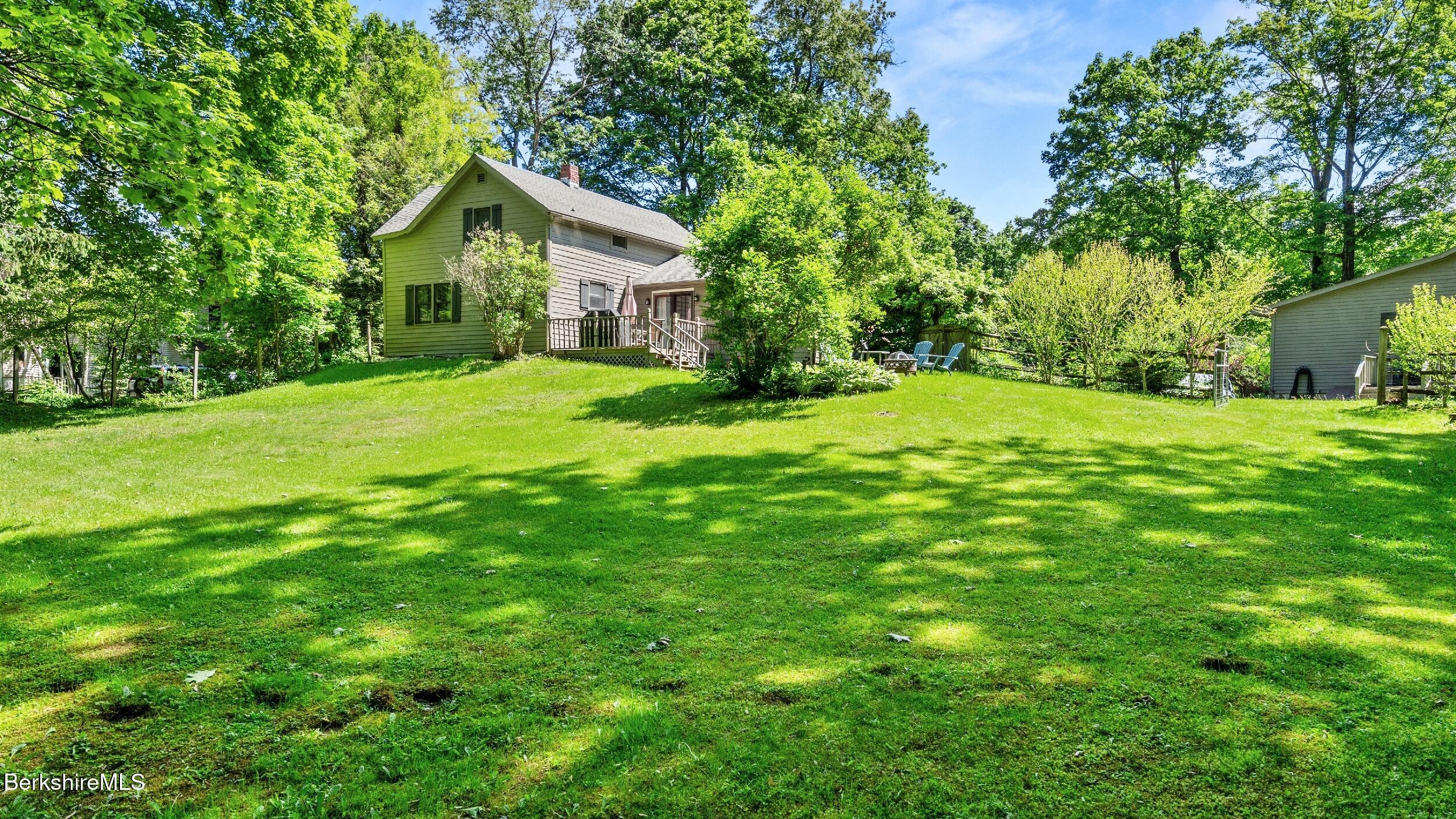 204 Cottage St, Great Barrington, Massachusetts image 22