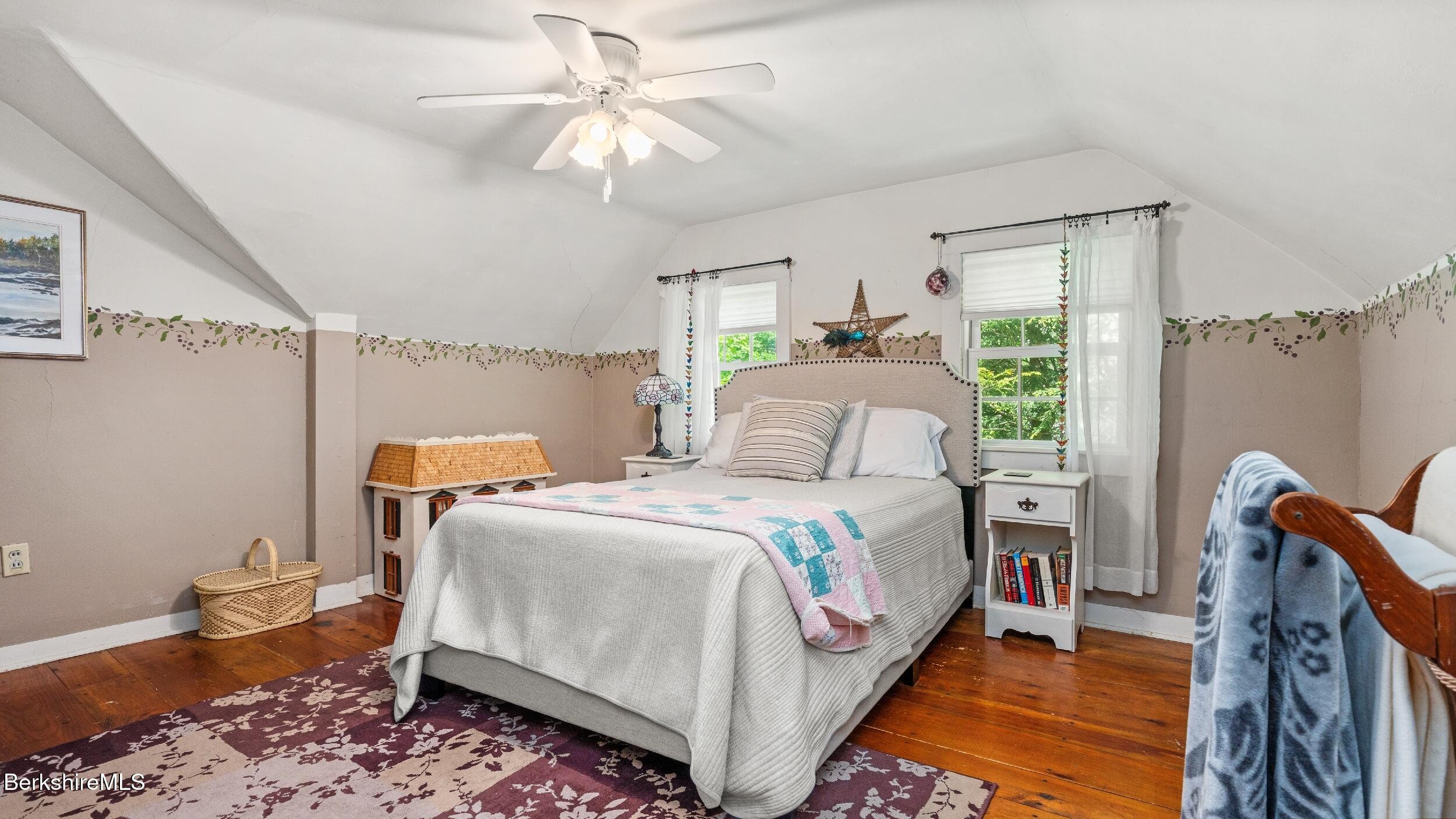 204 Cottage St, Great Barrington, Massachusetts image 14